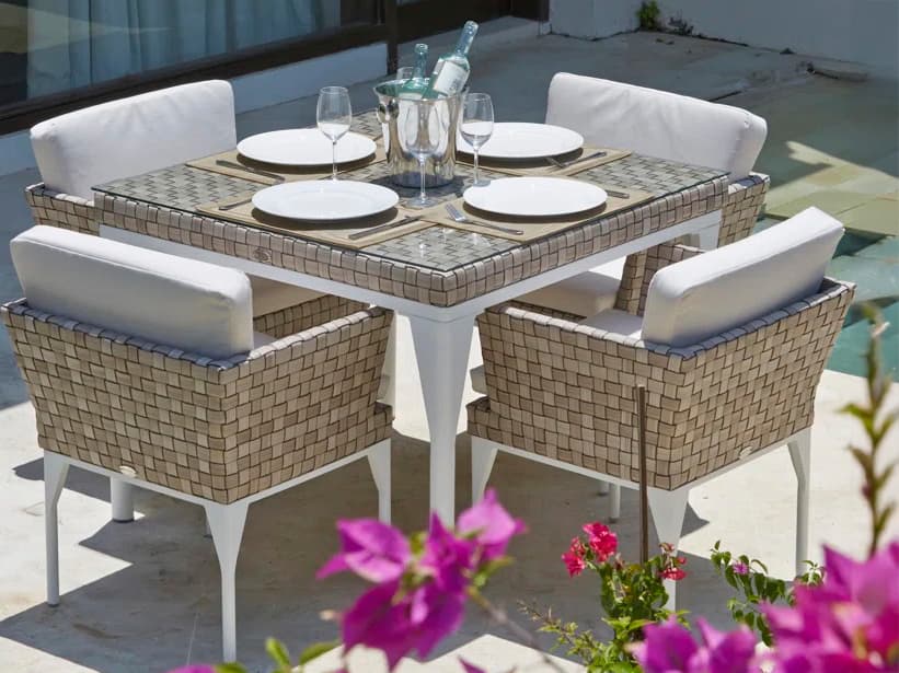 Skyline Design Brafta Seashell Aluminum Dining Set
