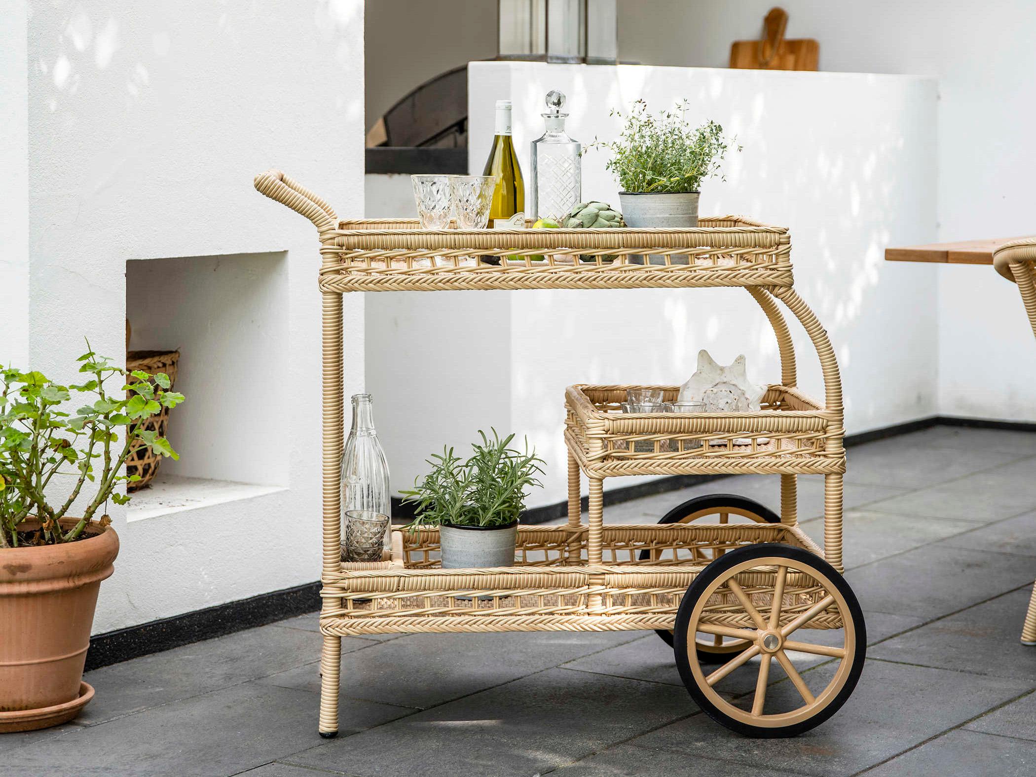 Sika Indoor Georgia Garden Natural Bar Cart
