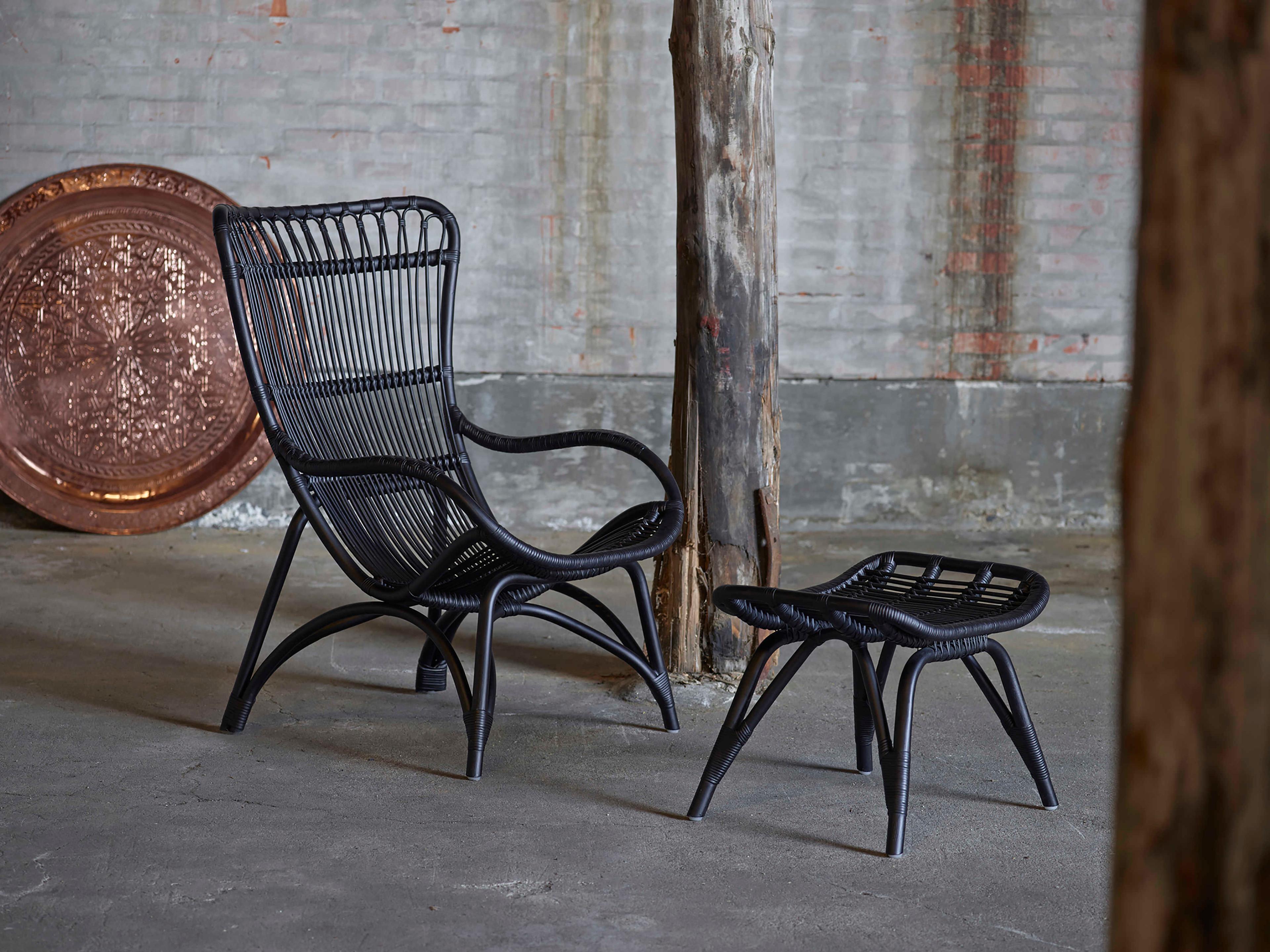 Sika Indoor Originals Monet Highback Black Accent Chair with Footstool