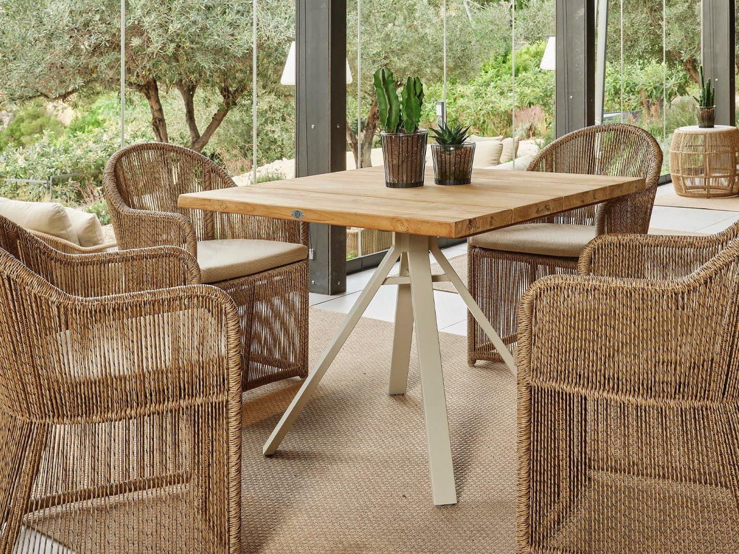 Skyline Design Calixto Aluminum Outdoor Dining Set