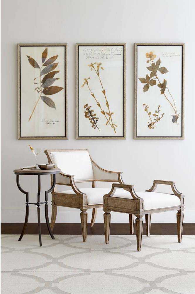 Stanley Furniture Wethersfield Estate Round Wood Brimfield Oak End Table