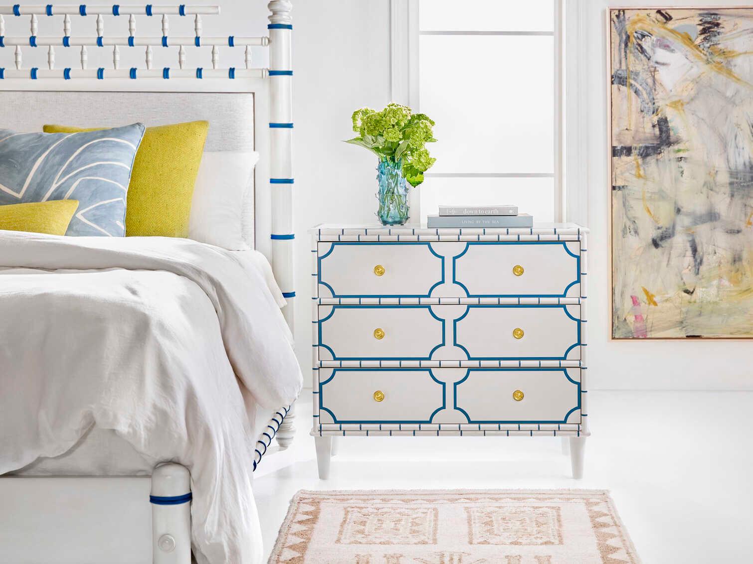 Somerset Bay Greenwich 3-Drawers White Nightstand