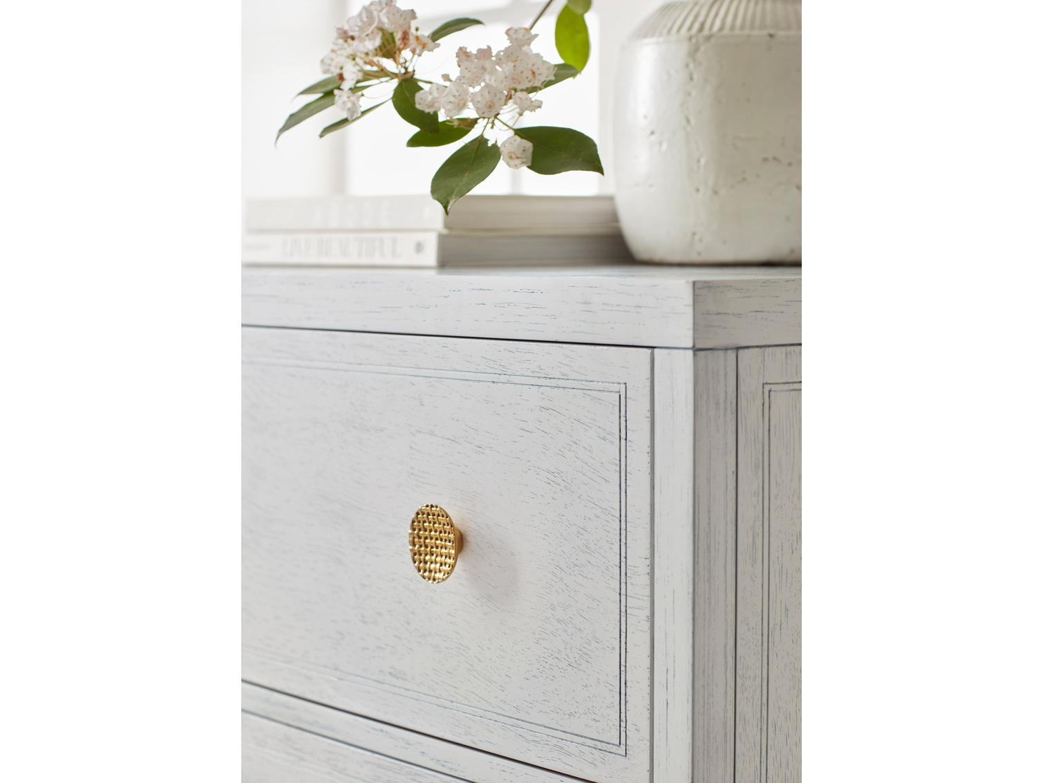 Somerset Bay Hampton White Accent Chest
