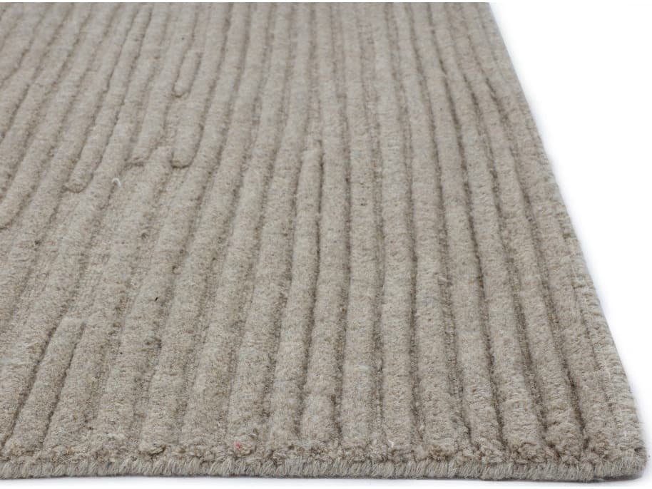 Sunpan Deva Hand-Tufted Rug in Taupe in 6 ' x 9'