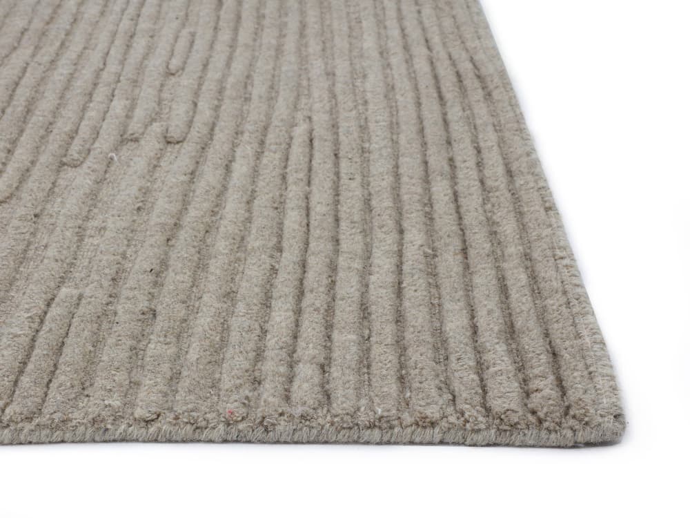 Sunpan Deva Hand-Tufted Rug in Taupe in 6 ' x 9'