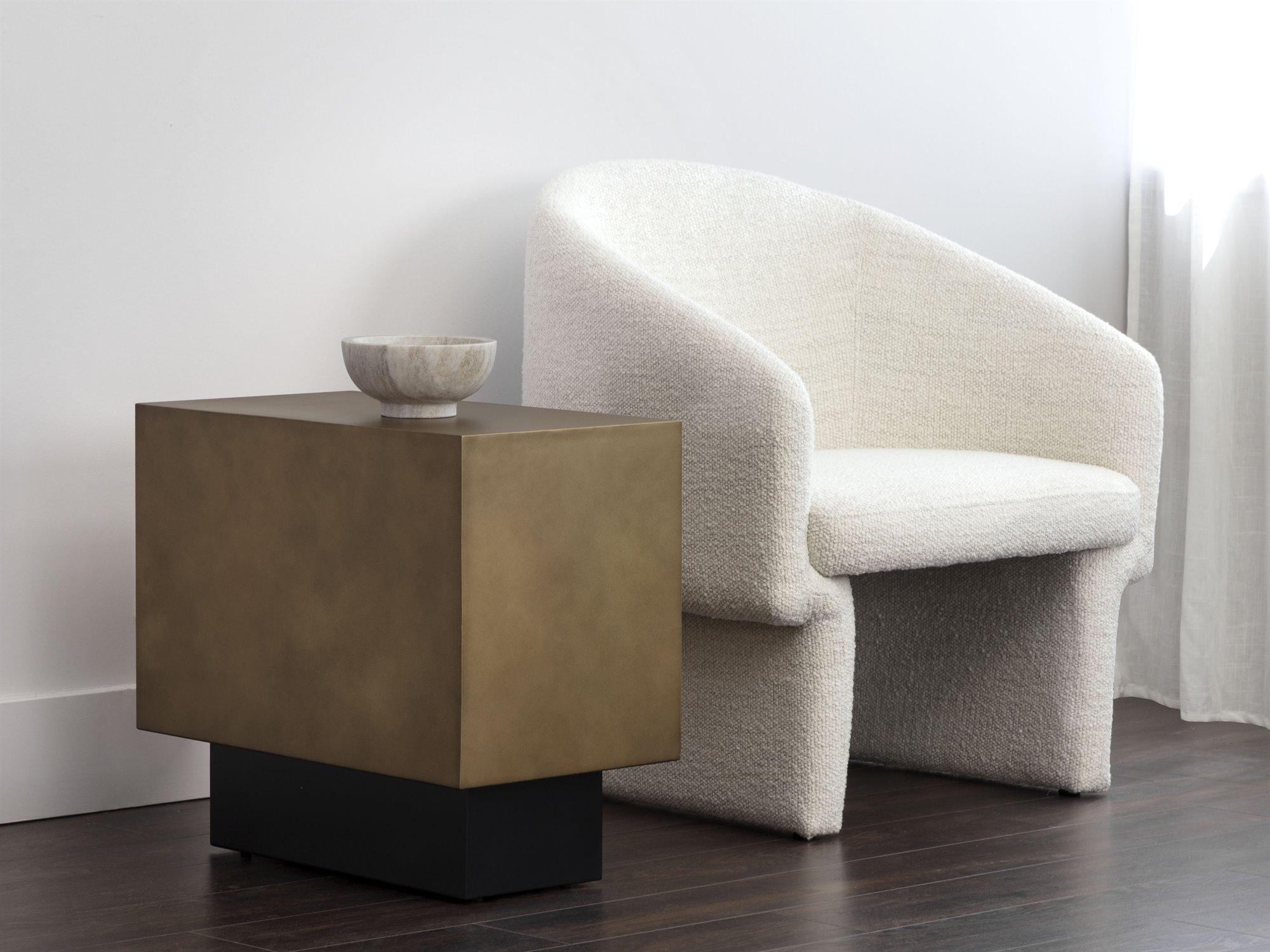 Sunpan Lauryn Living Room Set