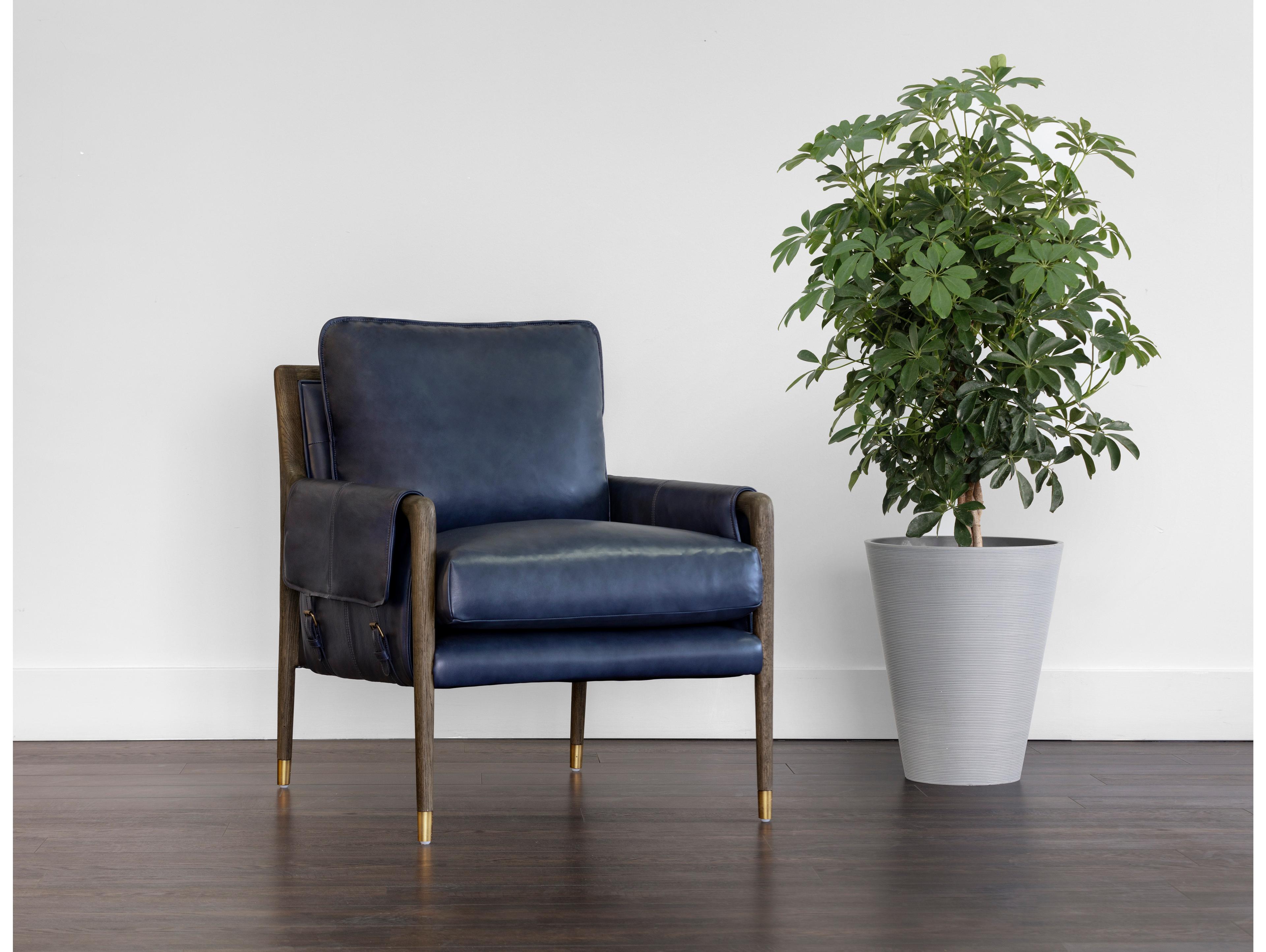 Sunpan Mauti 28.25" Mauti Armchair Distressed Brown Cortina Ink Leather