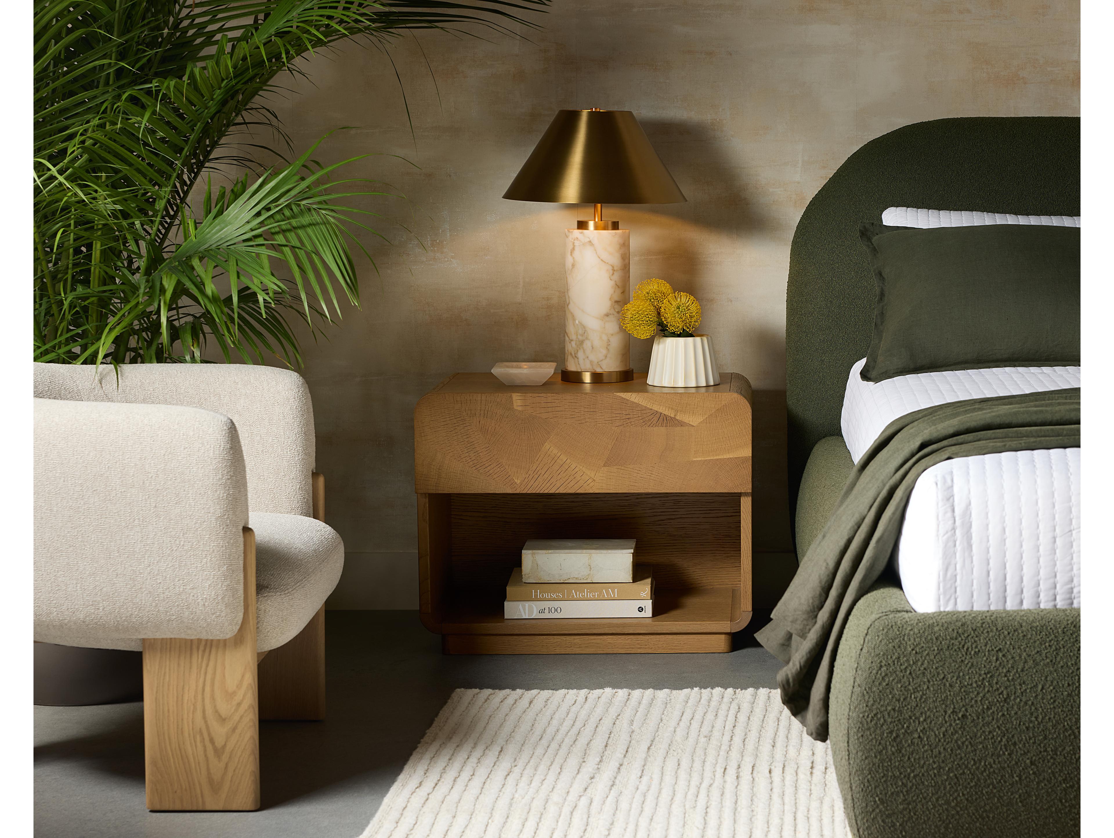 Sunpan Cilla Gold Table Lamp