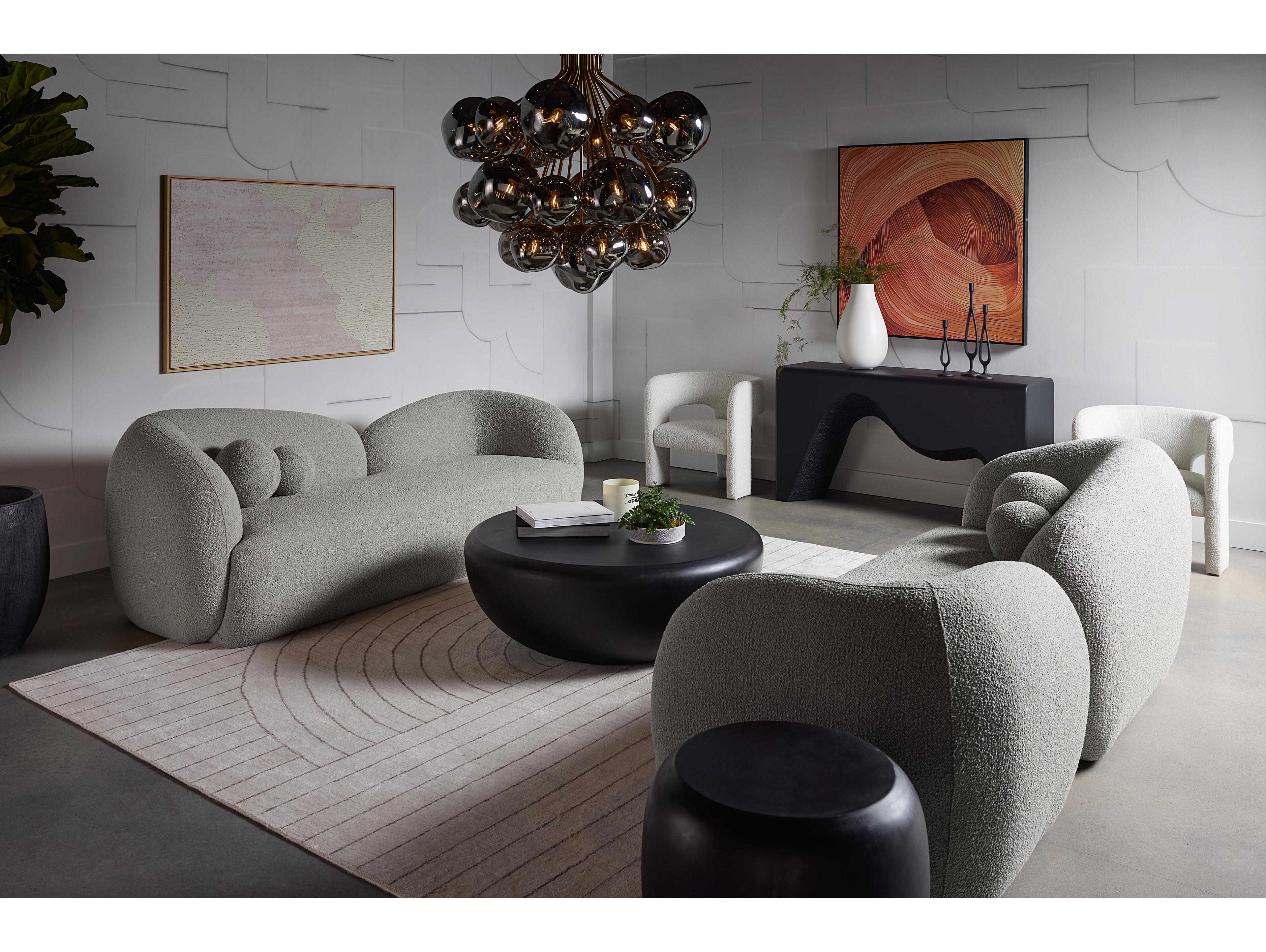 Sunpan Dionis Chandelier in Round