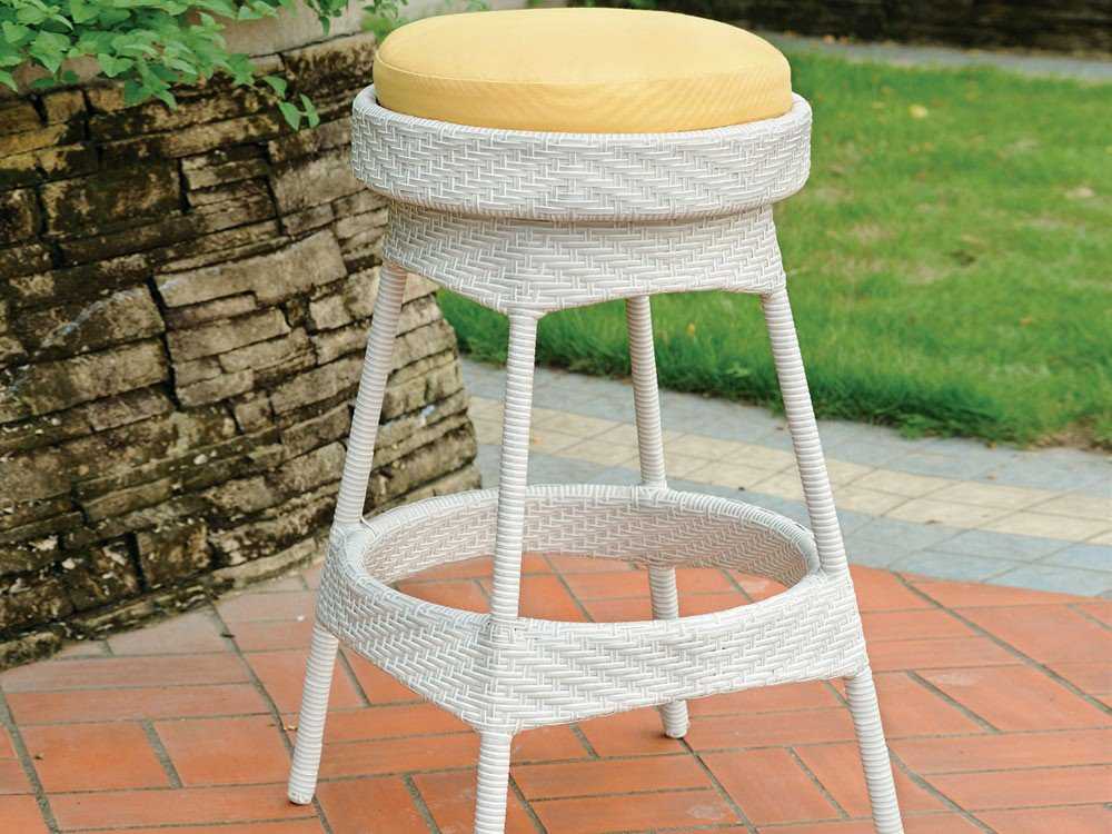 South Sea Rattan Bahia Wicker Backless Outdoor Patio Bar Stool