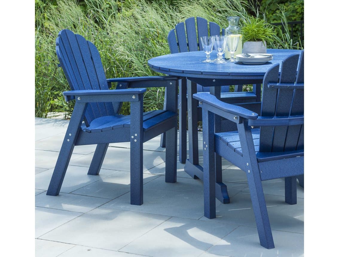 Seaside Casual Salem Rounds Recycled Plastic Outdoor Patio Dining Set