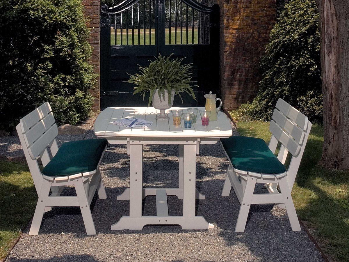 Seaside Casual Portsmouth Recycled Plastic Outdoor Dining Set