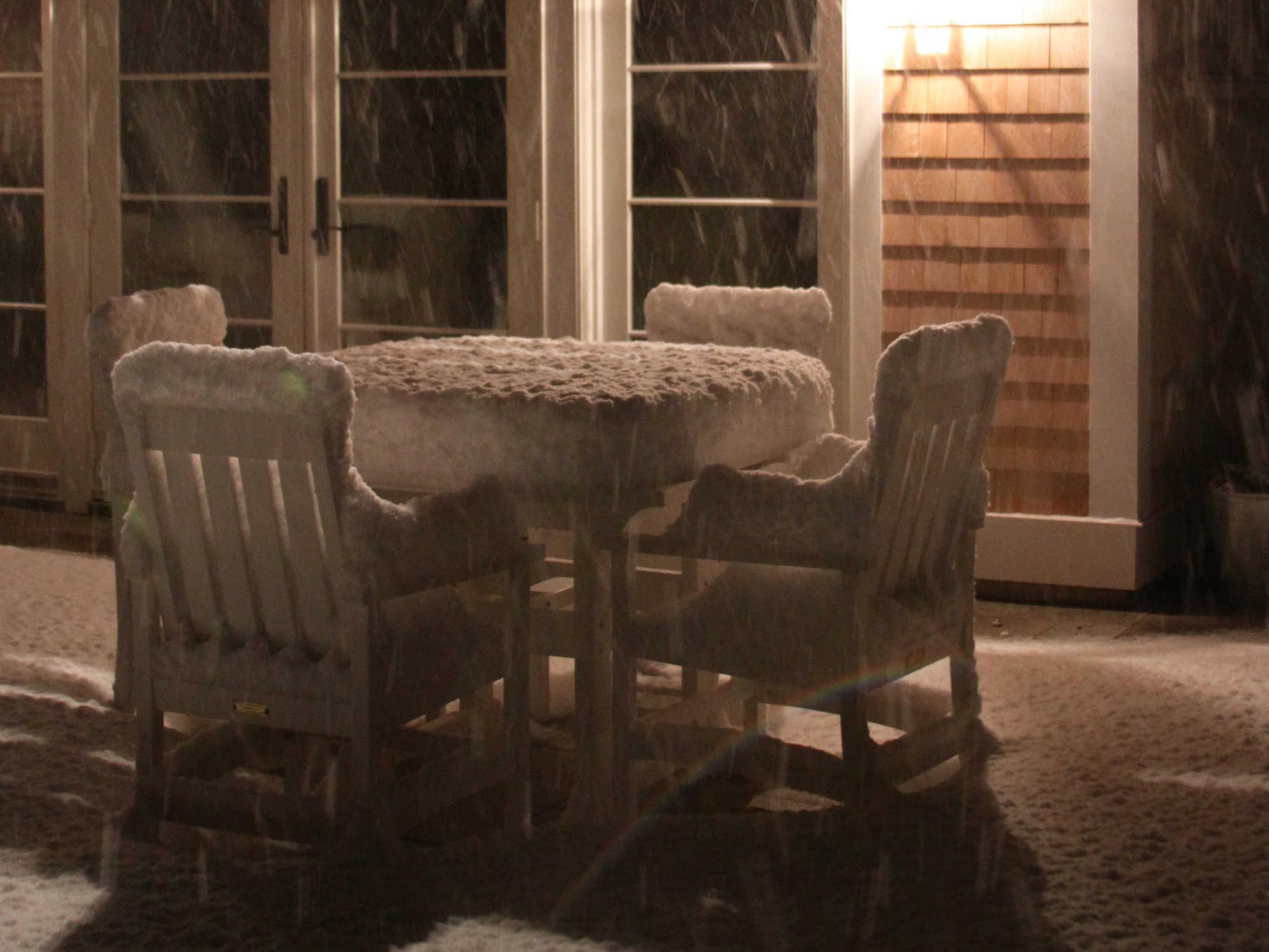 Seaside Casual Complementary Pieces Recycled Plastic Hampton Outdoor Dining Arm Chair