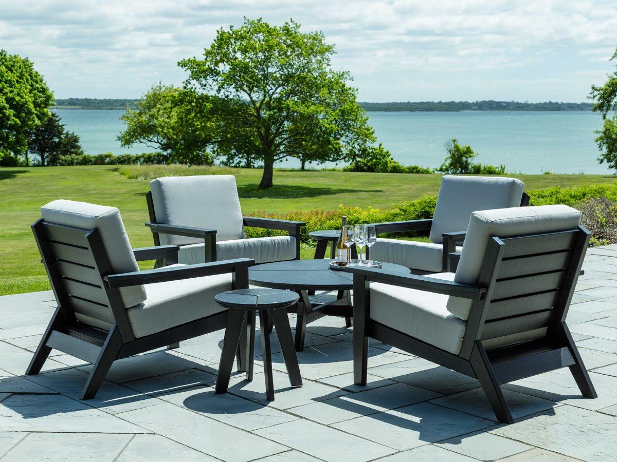 Seaside Casual Dex Recycled Plastic Cushion Patio Lounge Set