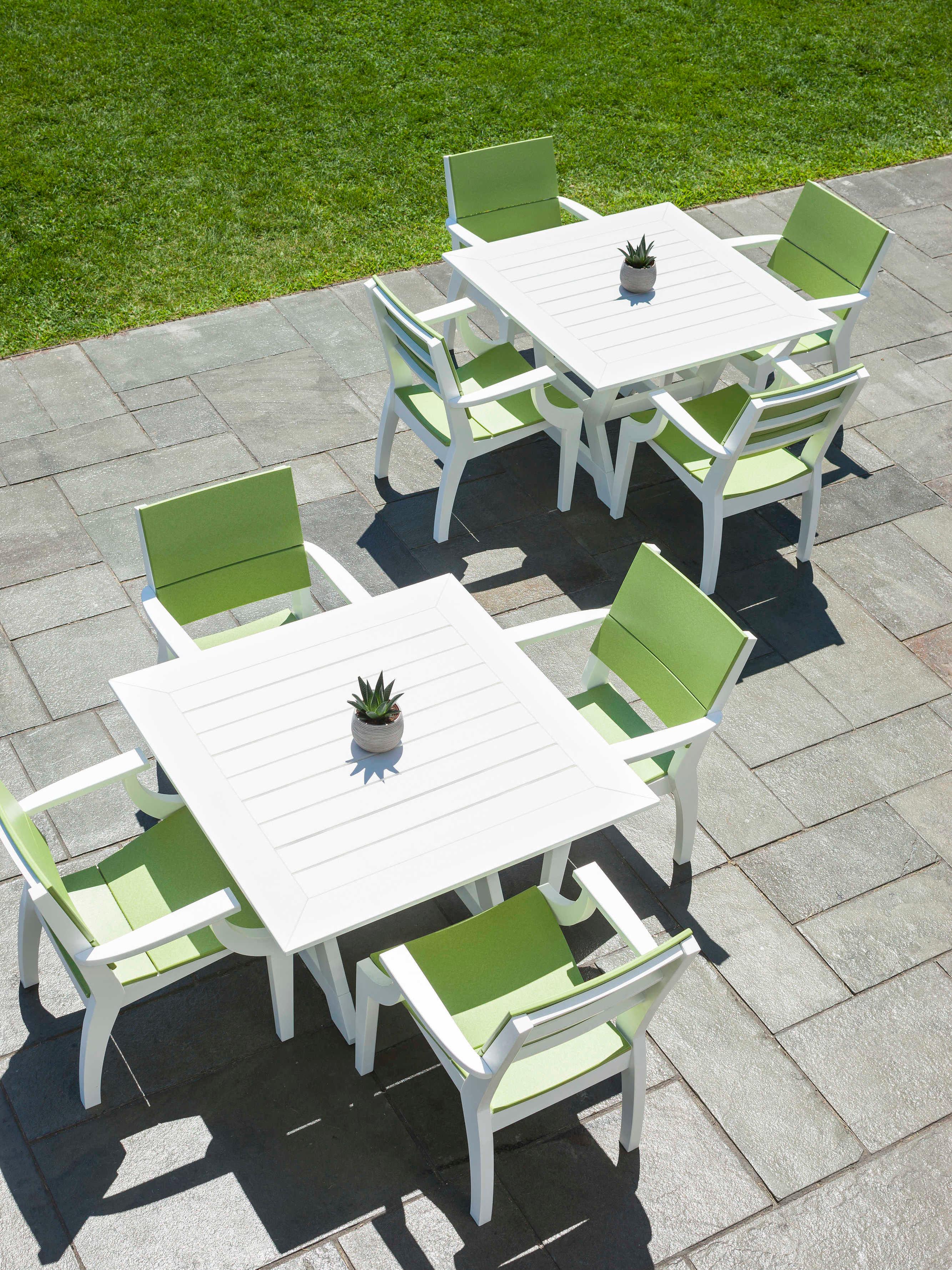 Seaside Casual Sym Recycled Plastic Square Patio Dining Table