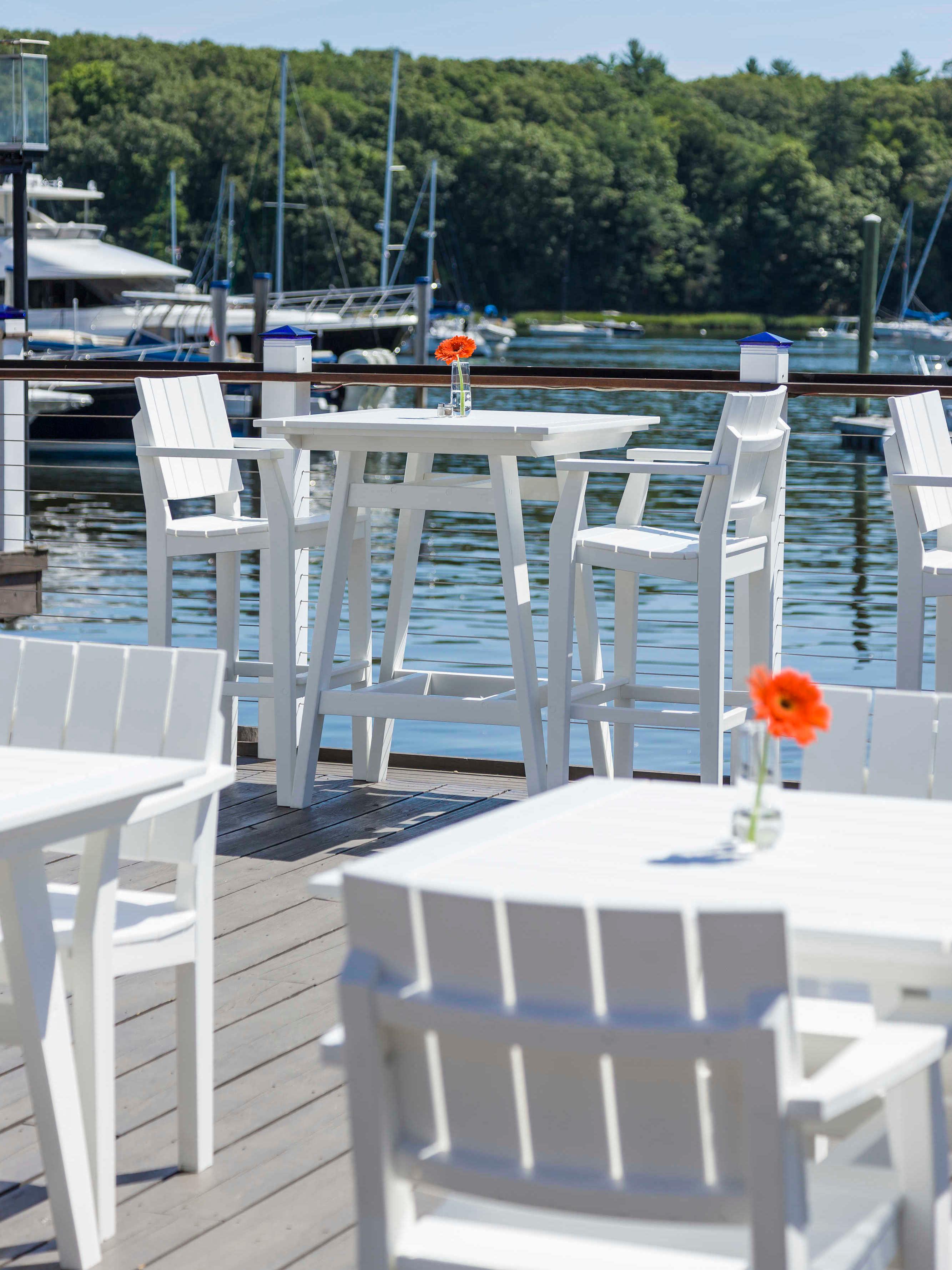 Seaside Casual Mad Recycled Plastic Outdoor Bar Stool