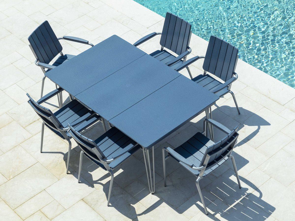Seaside Casual Hip Aluminum Outdoor Patio Dining Set