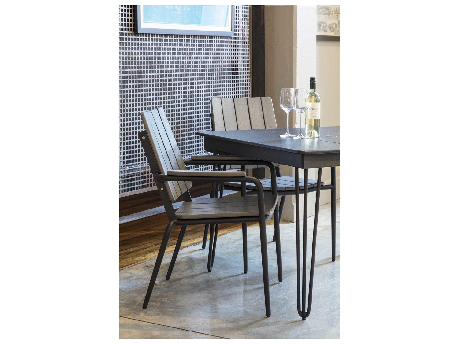 Seaside Casual Hip Aluminum Outdoor Patio Dining Set