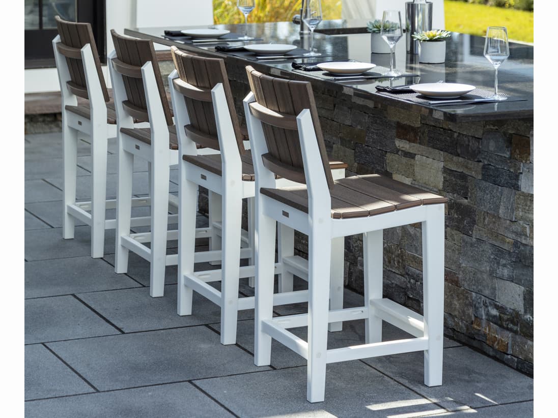 Seaside Casual Mad Recycled Plastic Patio Dining Set