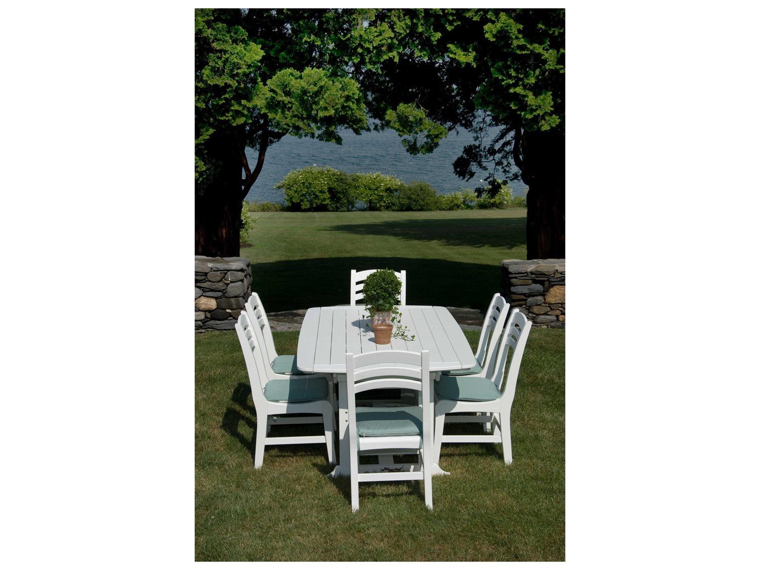Seaside Casual Portsmouth Recycled Plastic Patio Dining Set