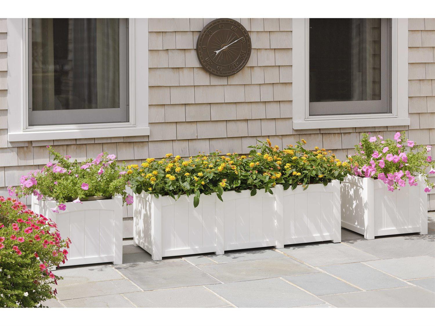 Seaside Casual Wickford Accessory Group Recycled Plastic Planter Set