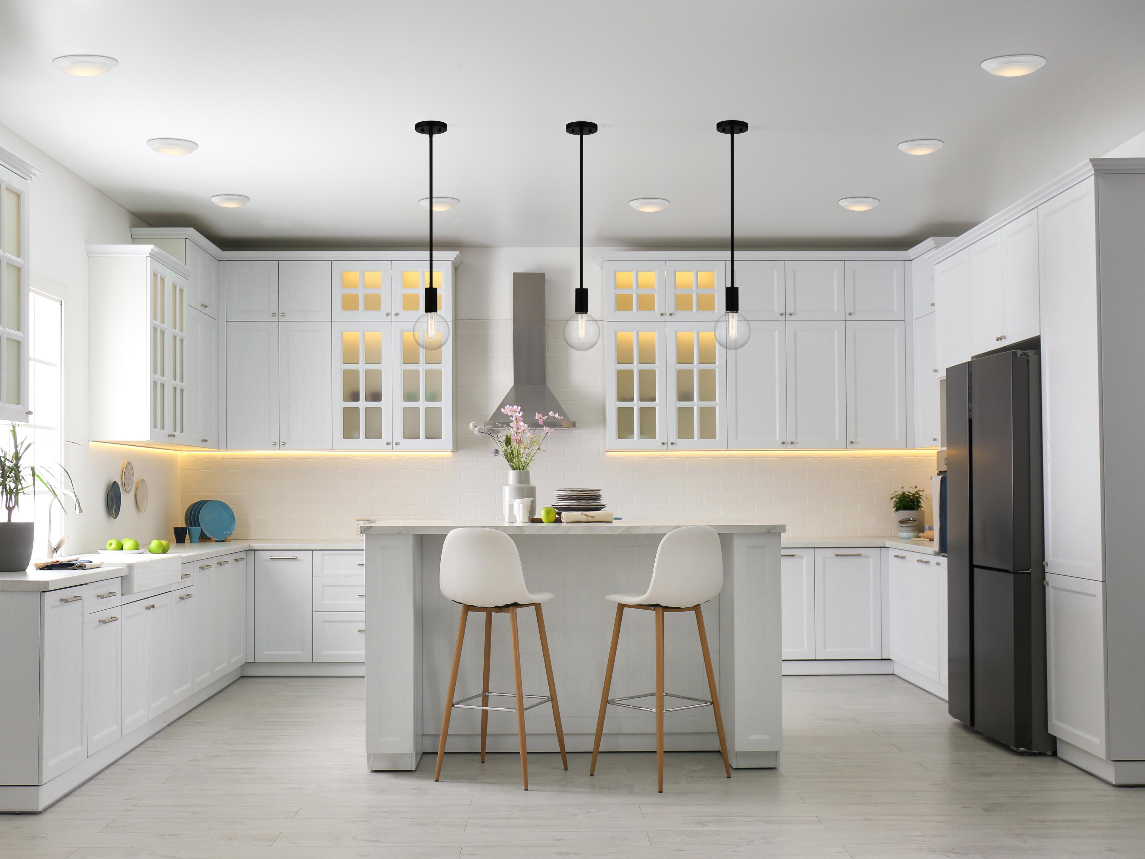 Savoy House Wright 1-Light Matte Black Glass Globe Mini Pendant