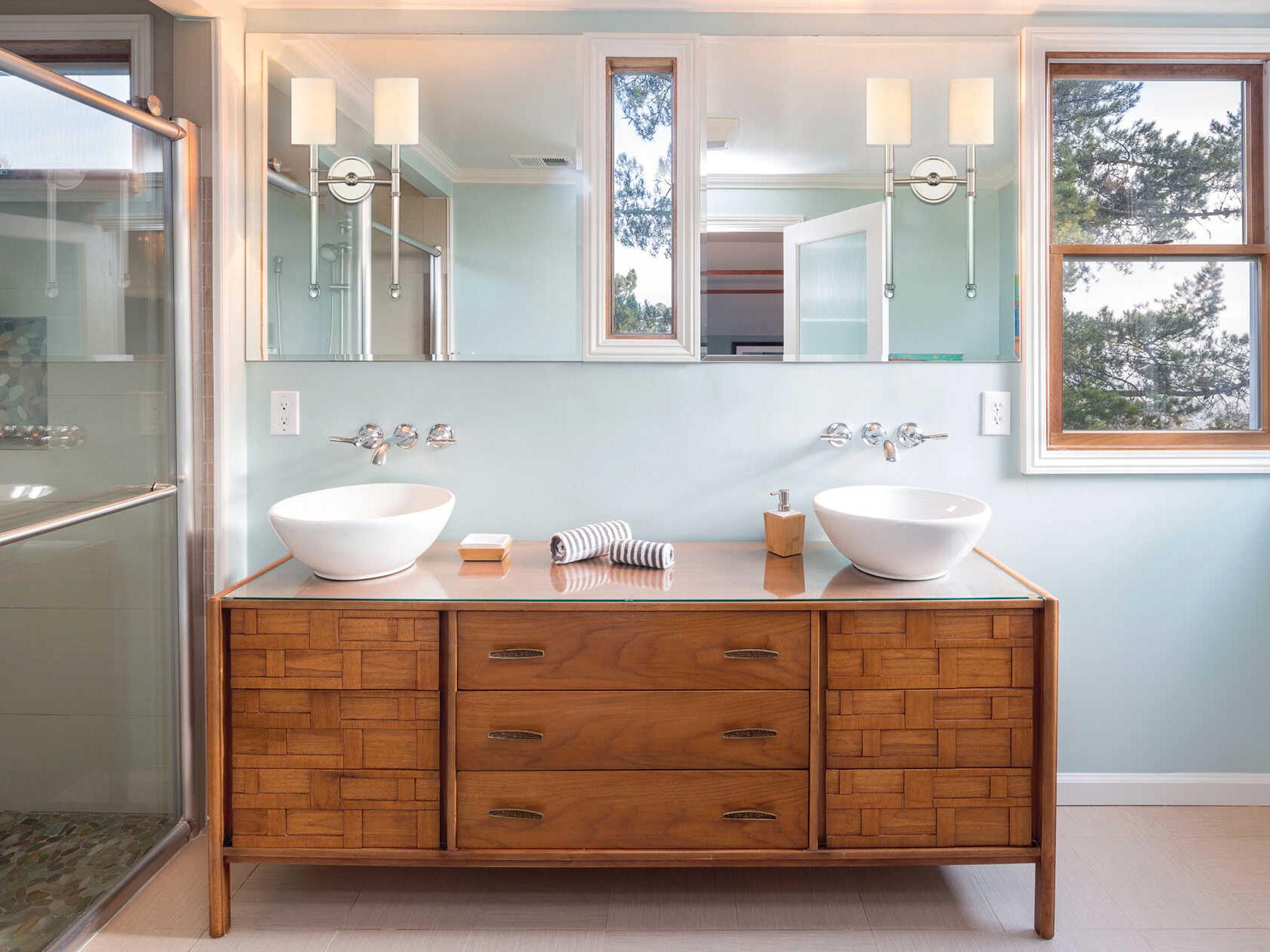 Savoy House Fremont 2-Light Polished Nickel Glass Wall Sconce