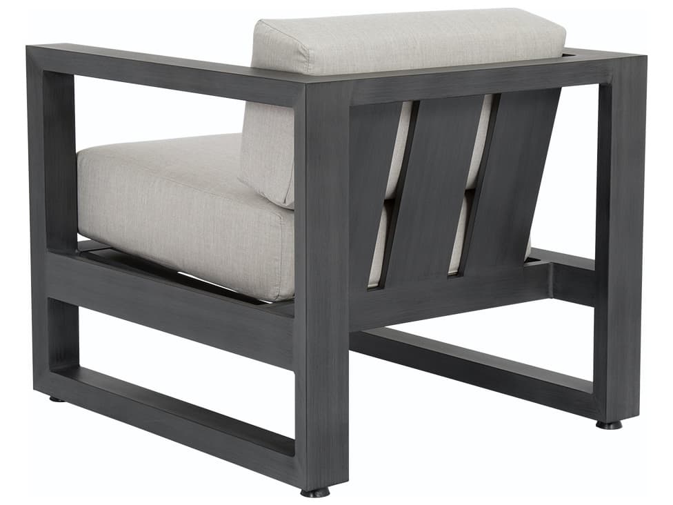 Sunset West Redondo Aluminum Patio Lounge Chair in Cast Silver