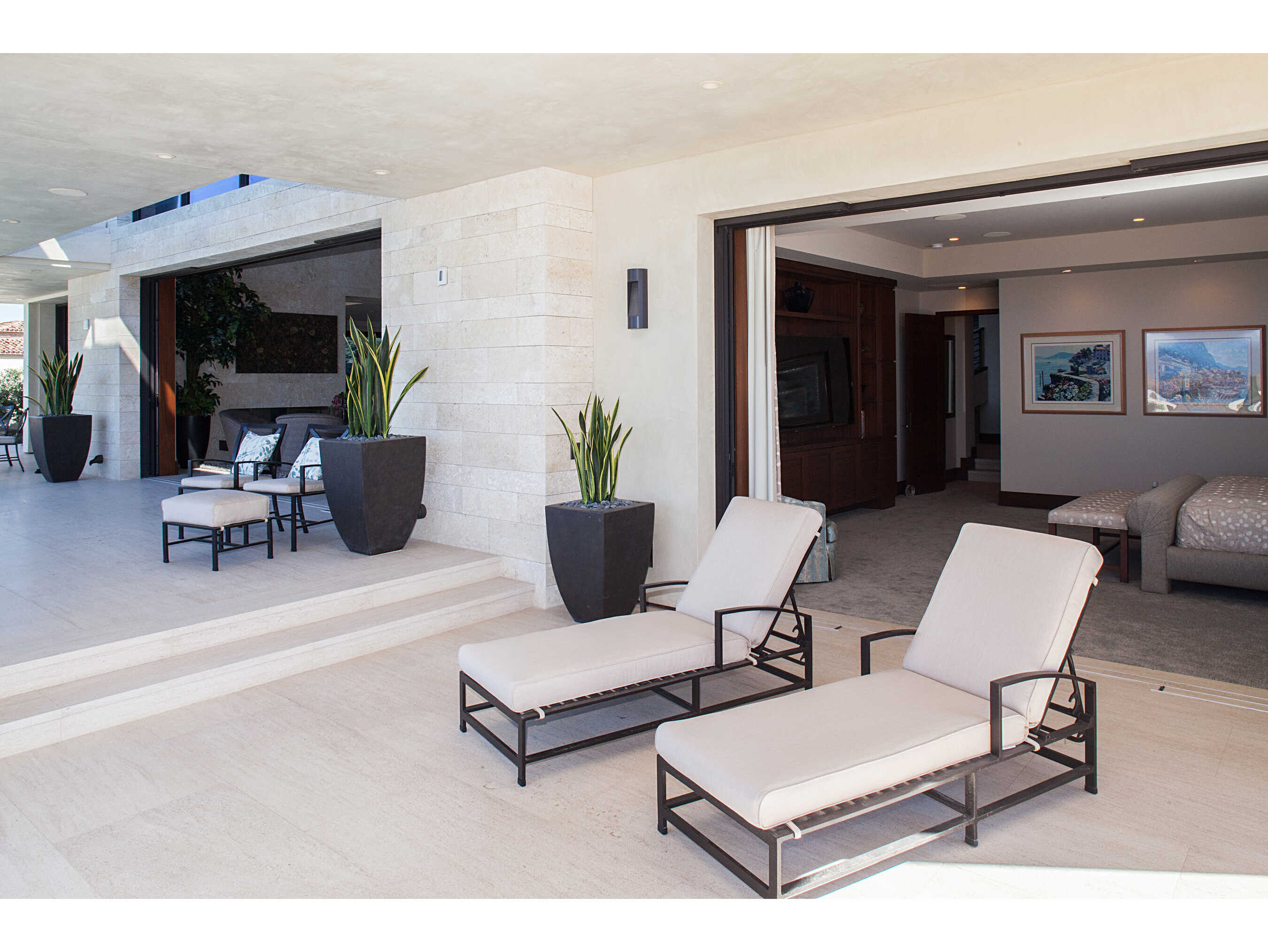 Sunset West La Jolla Espresso Aluminum Cushion Chaise Lounge