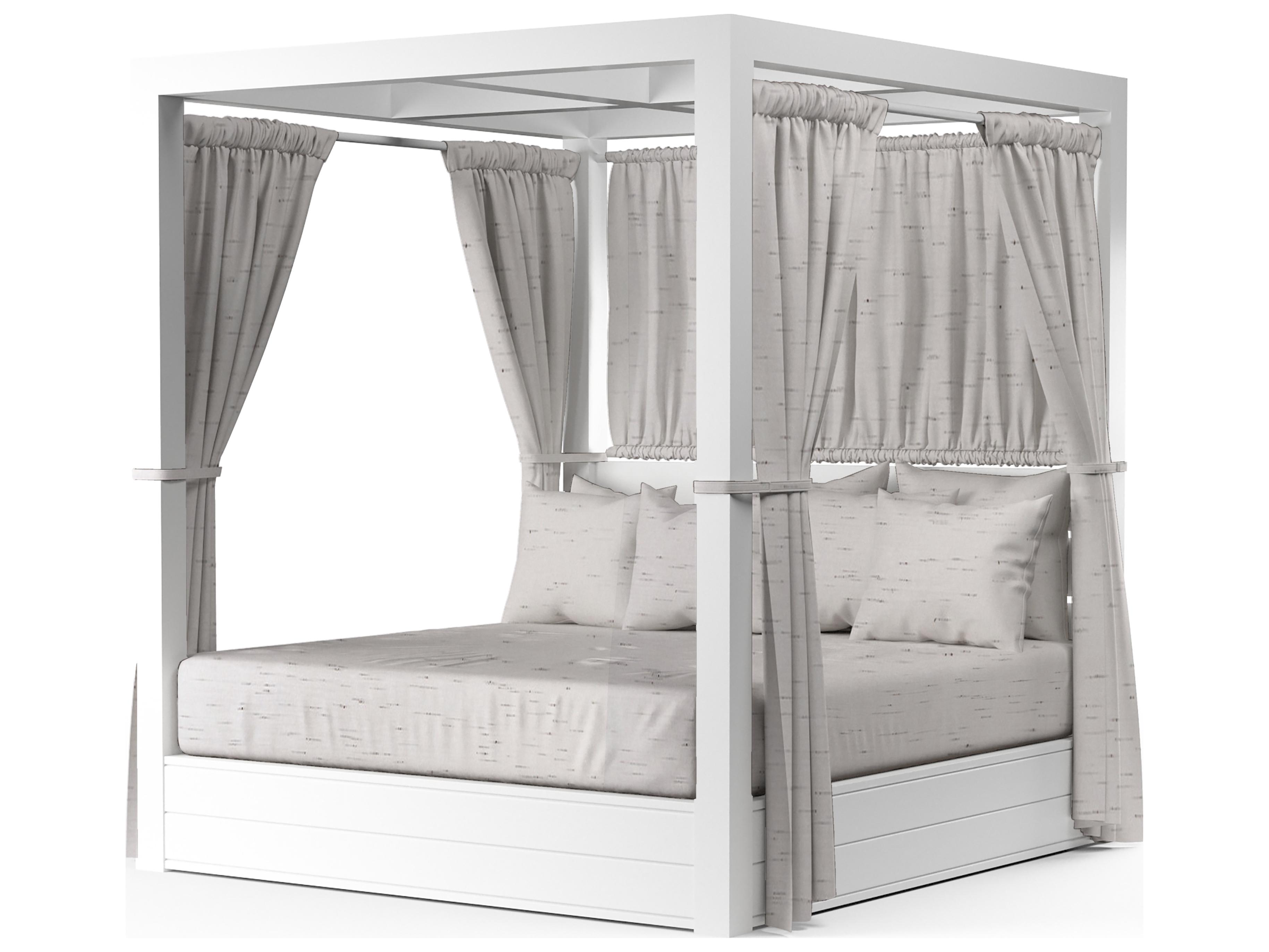 Sunset West Newport - Custom Aluminum Cushion Lounge Bed