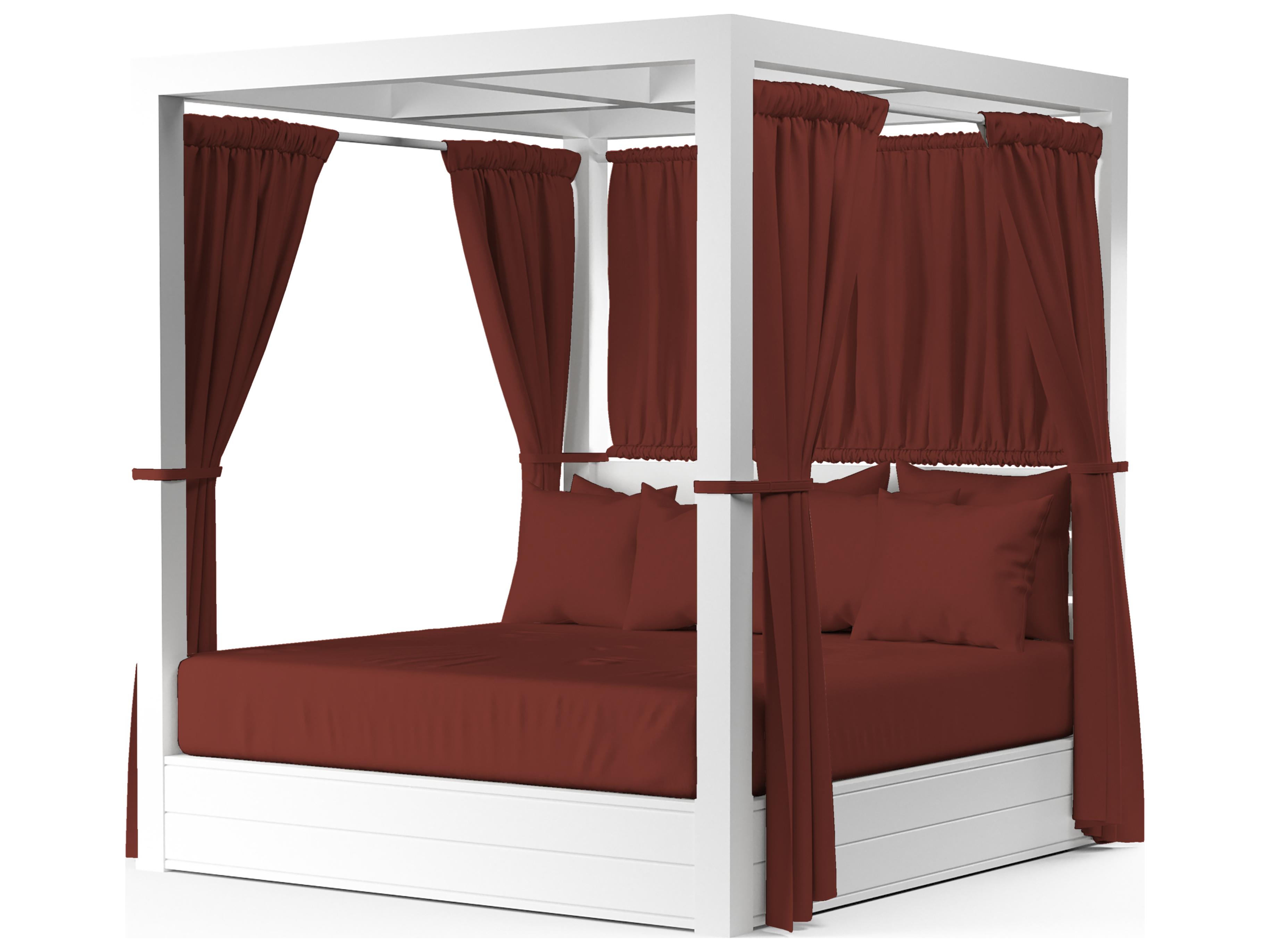 Sunset West Newport - Custom Aluminum Cushion Lounge Bed