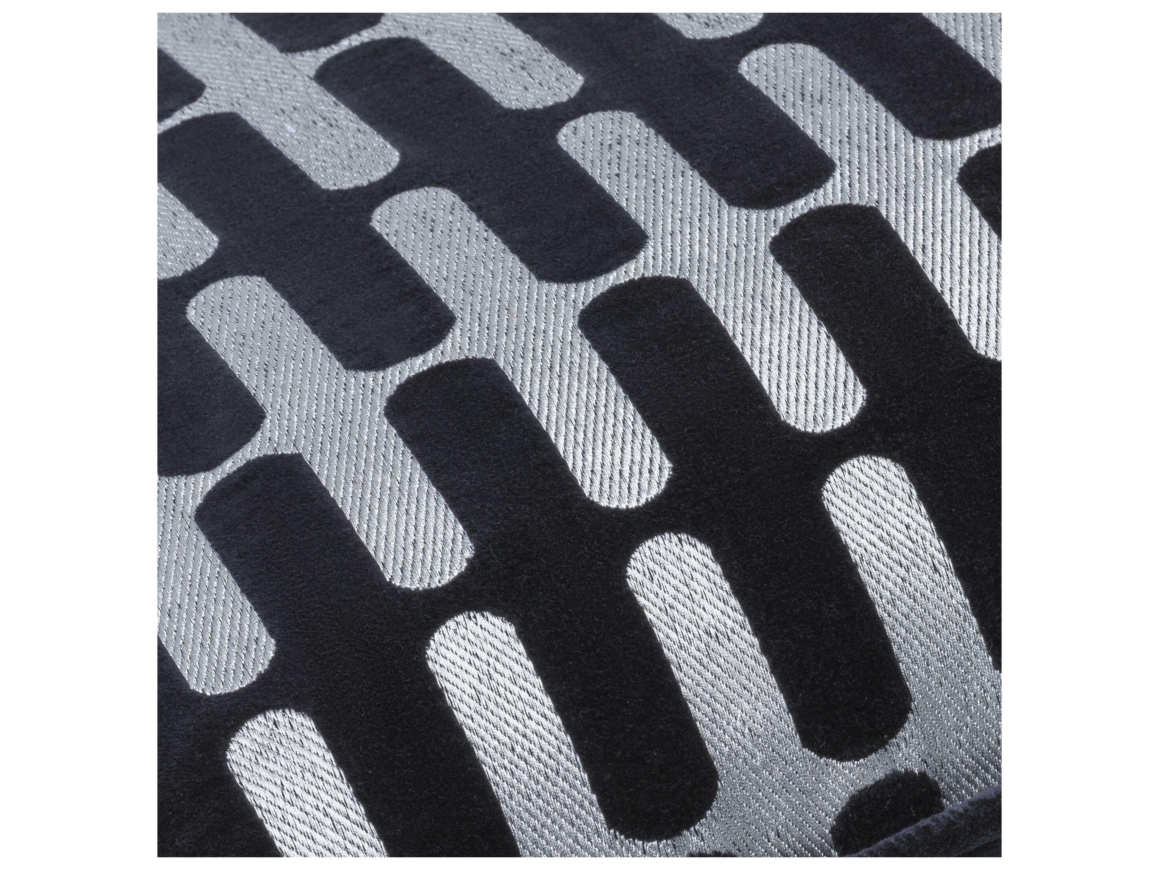 Surya Connecticut Black Pillow