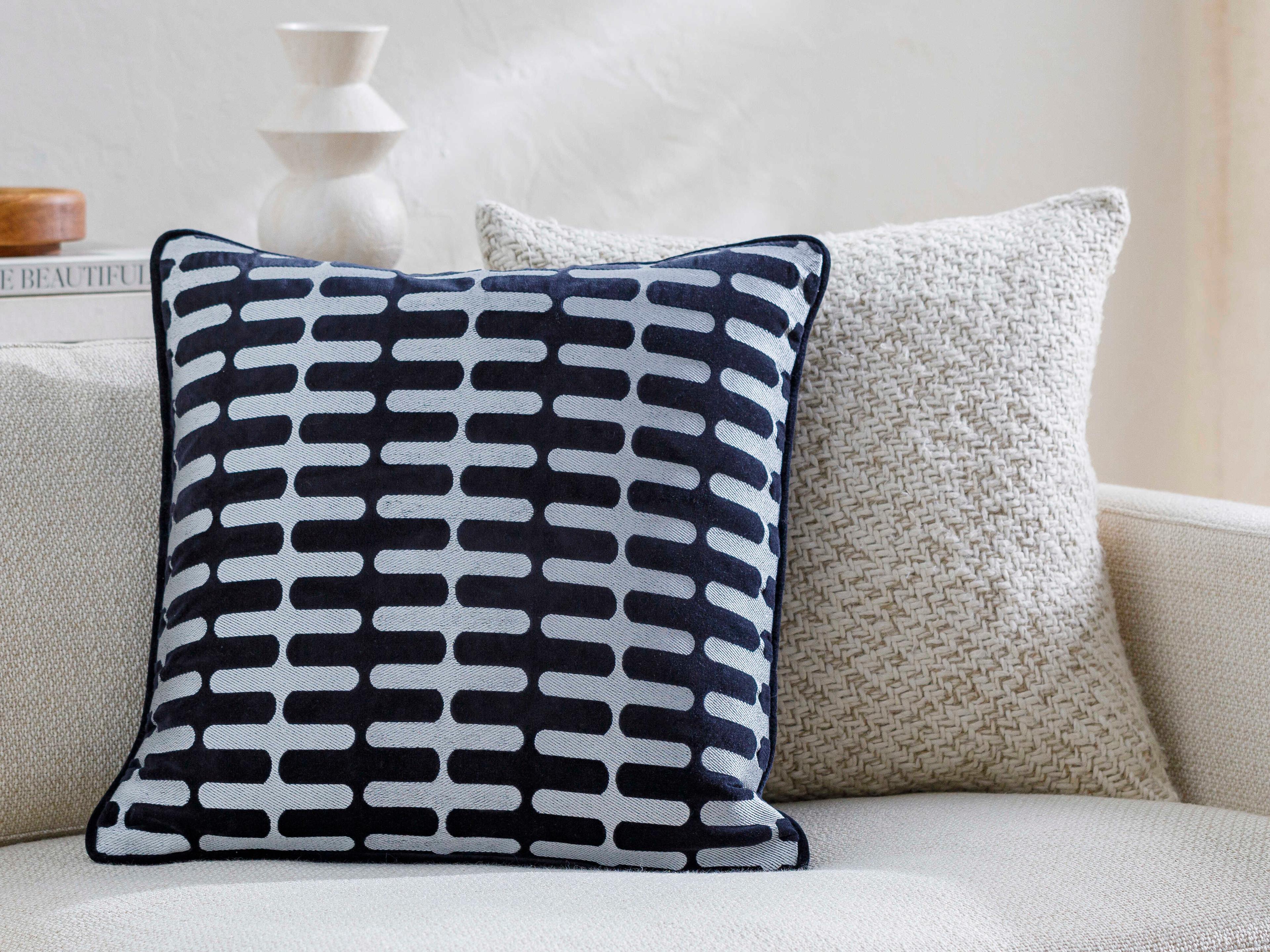 Surya Connecticut Black Pillow