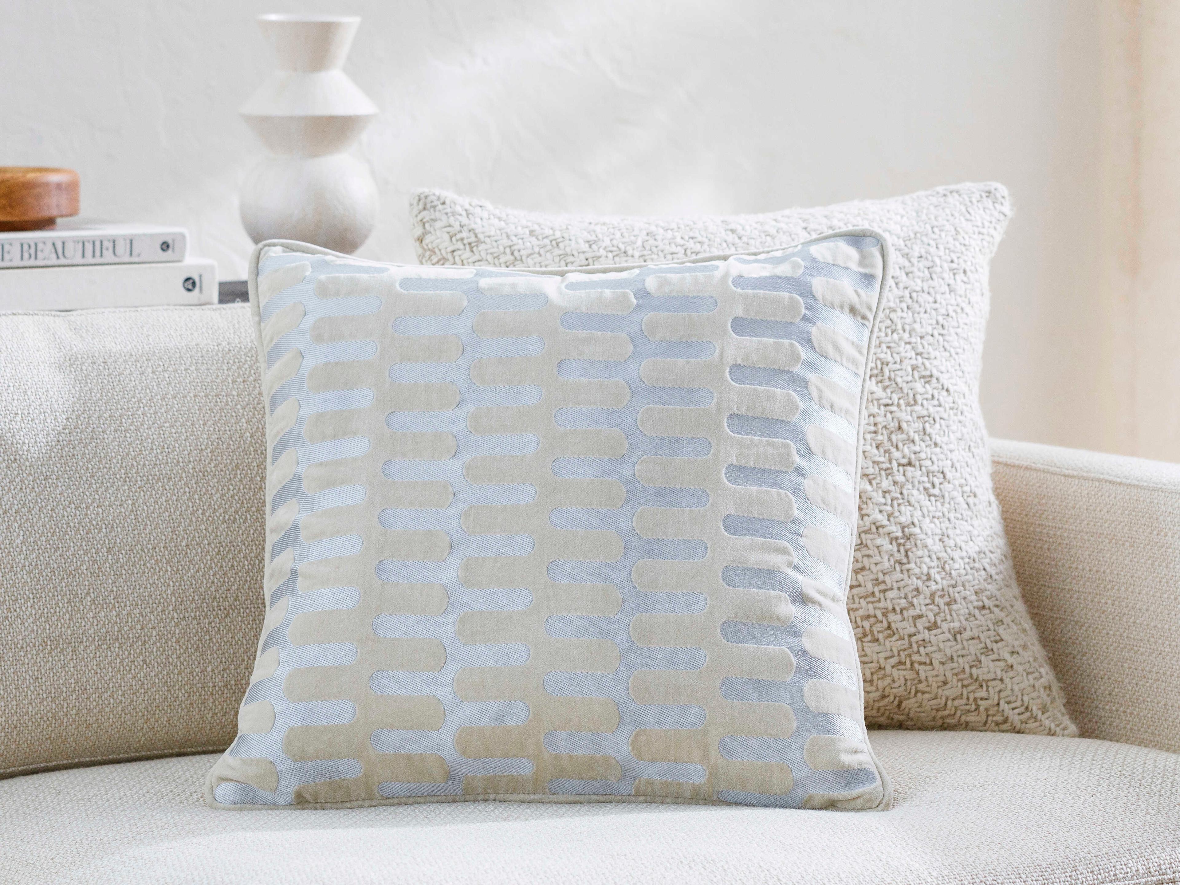 Surya Connecticut Oatmeal Pillow
