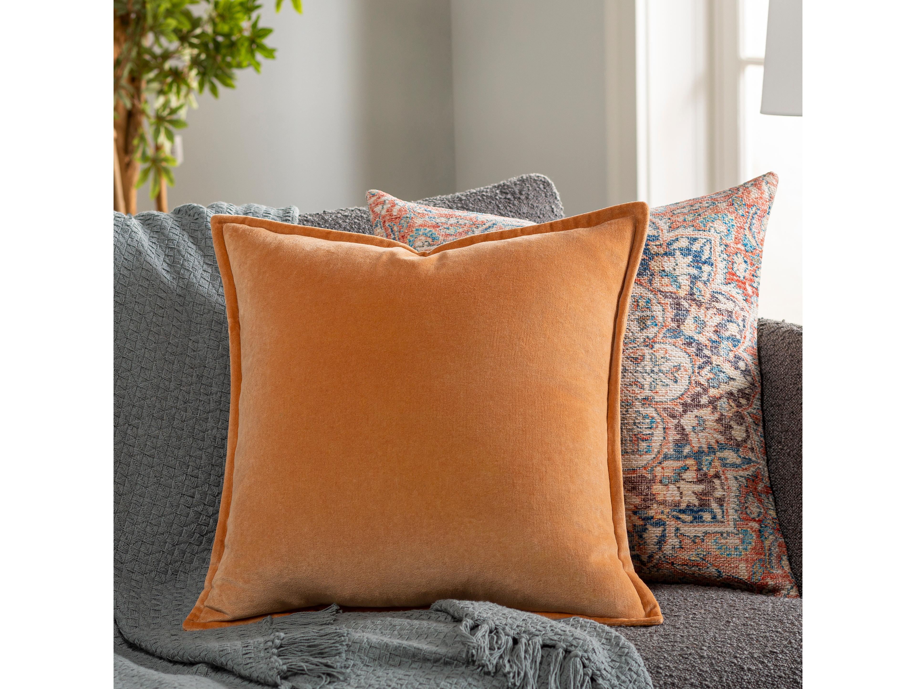 Surya Cotton Velvet Brown / Camel Pillow