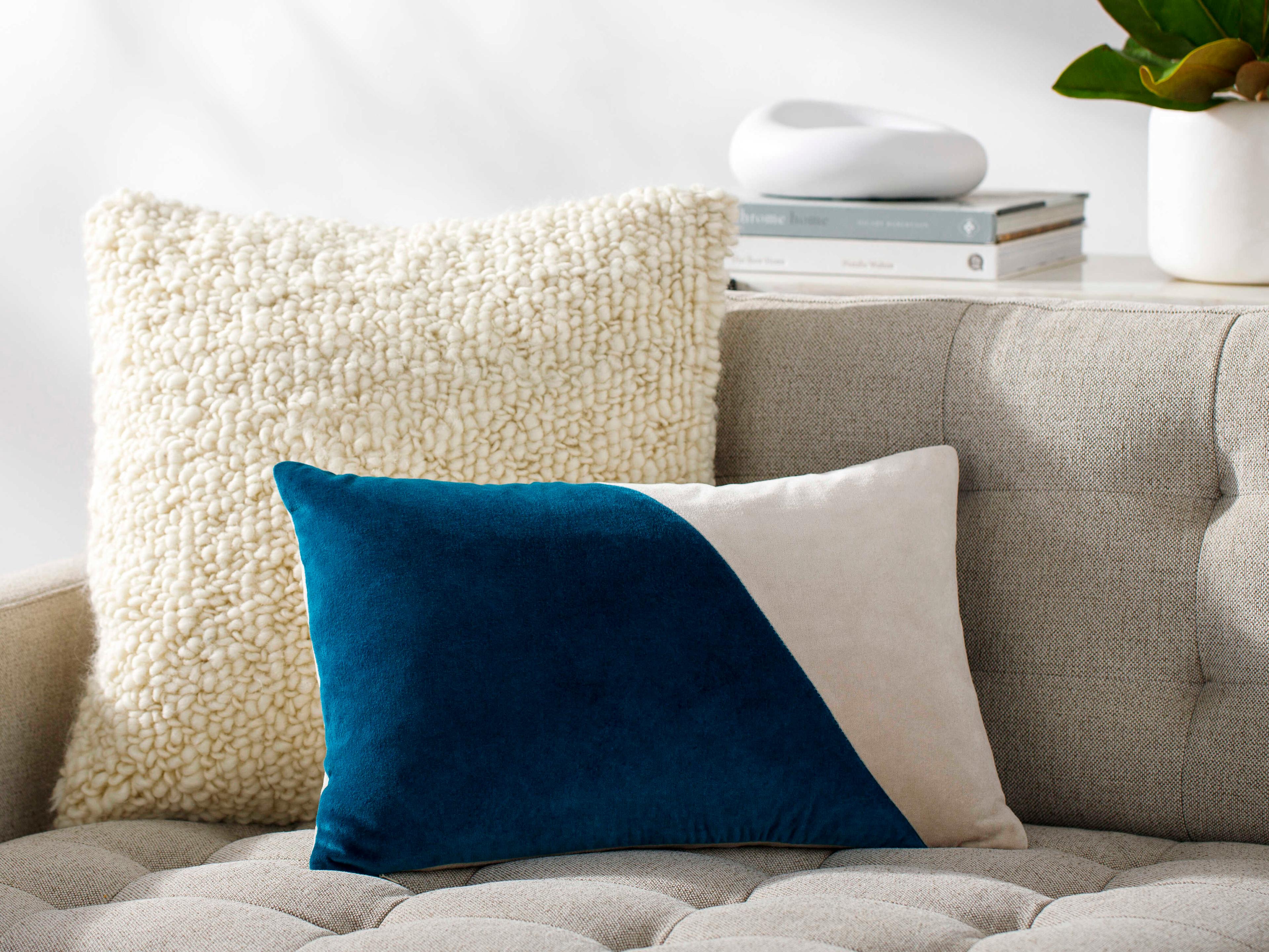 Surya Cotton Velvet Teal Pillow