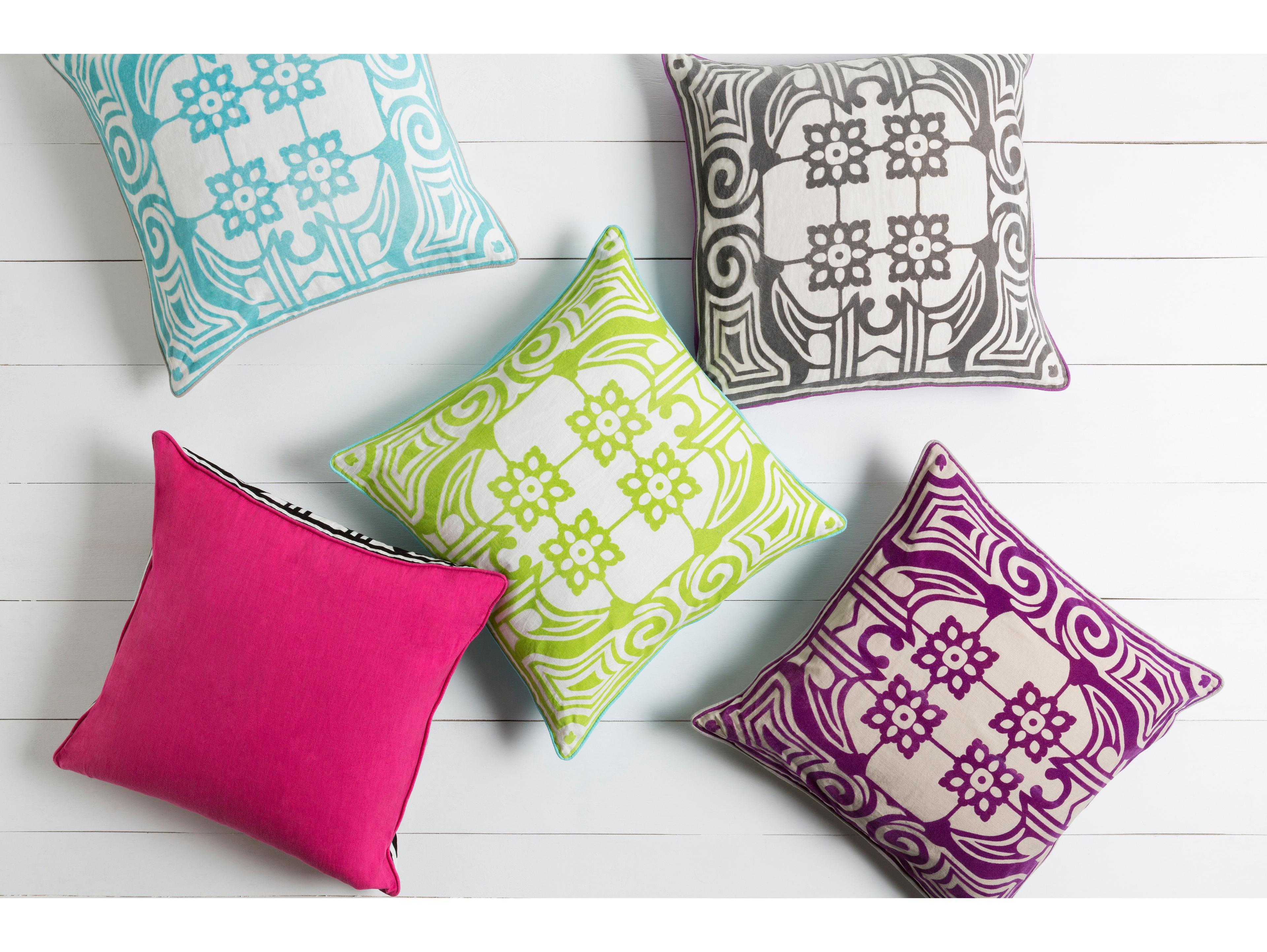 Surya Eleonore Black Pillow