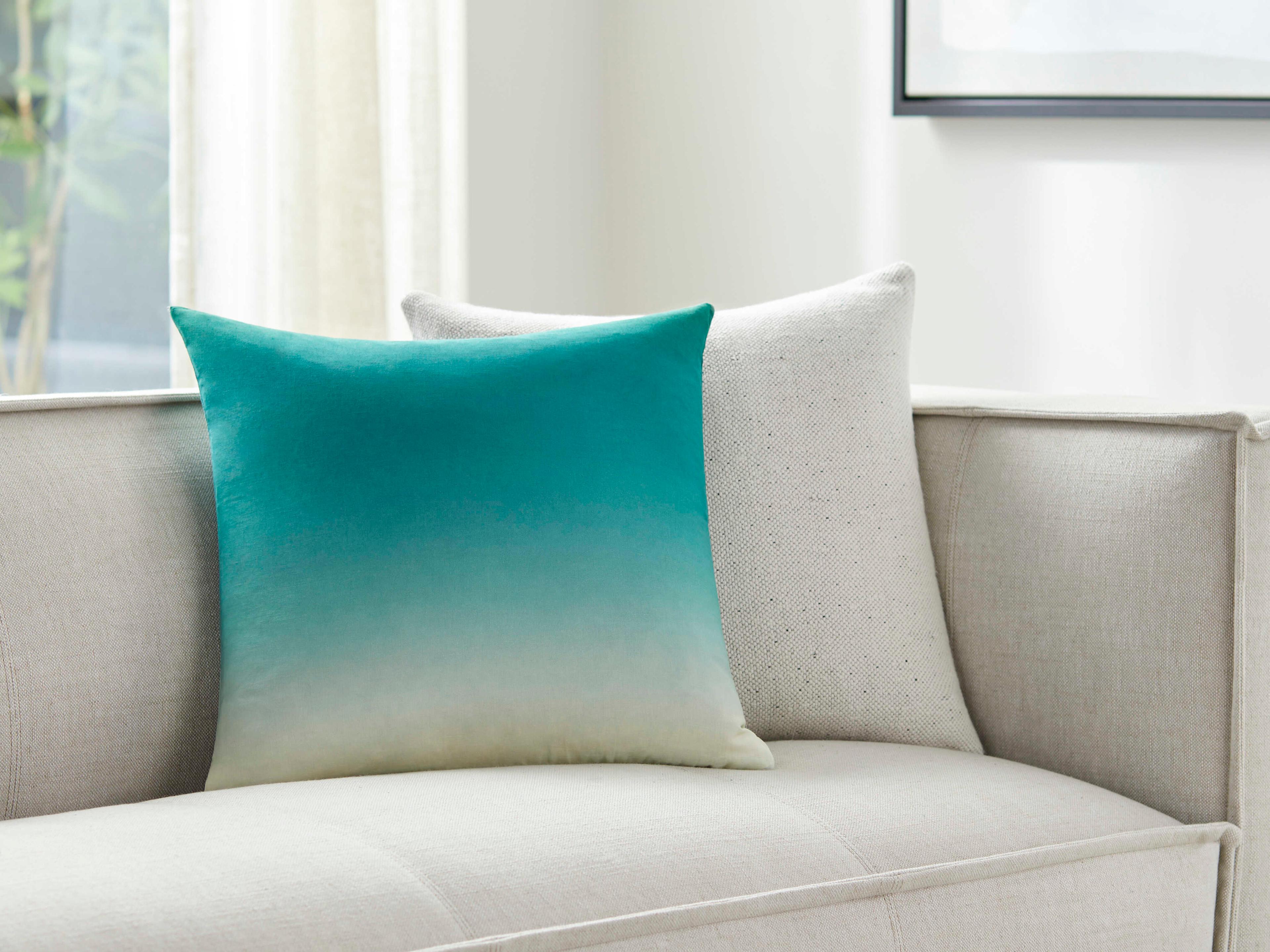 Surya Hyrum Emerald Pillow