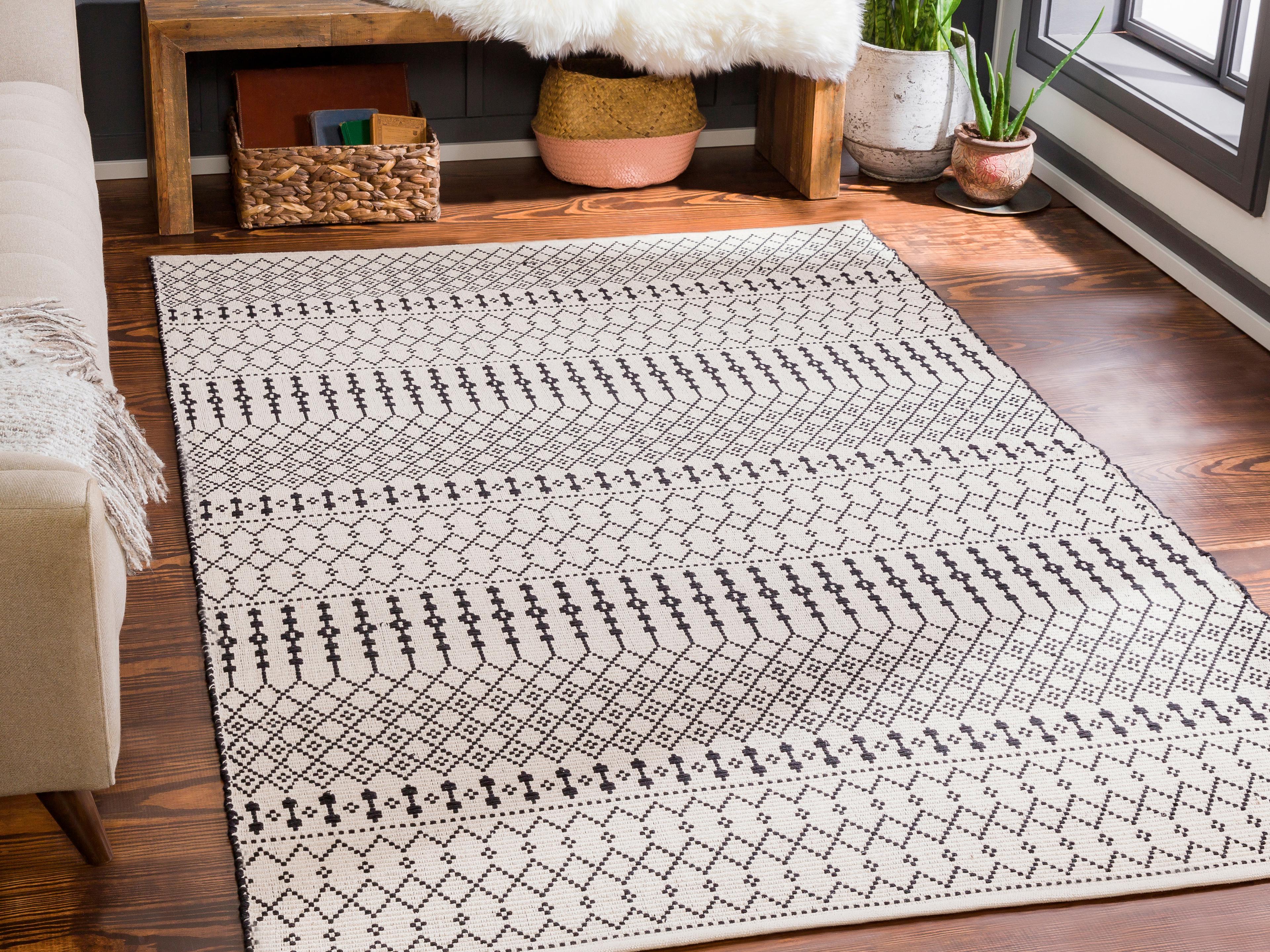 Surya Osasuna Chevron Area Rug