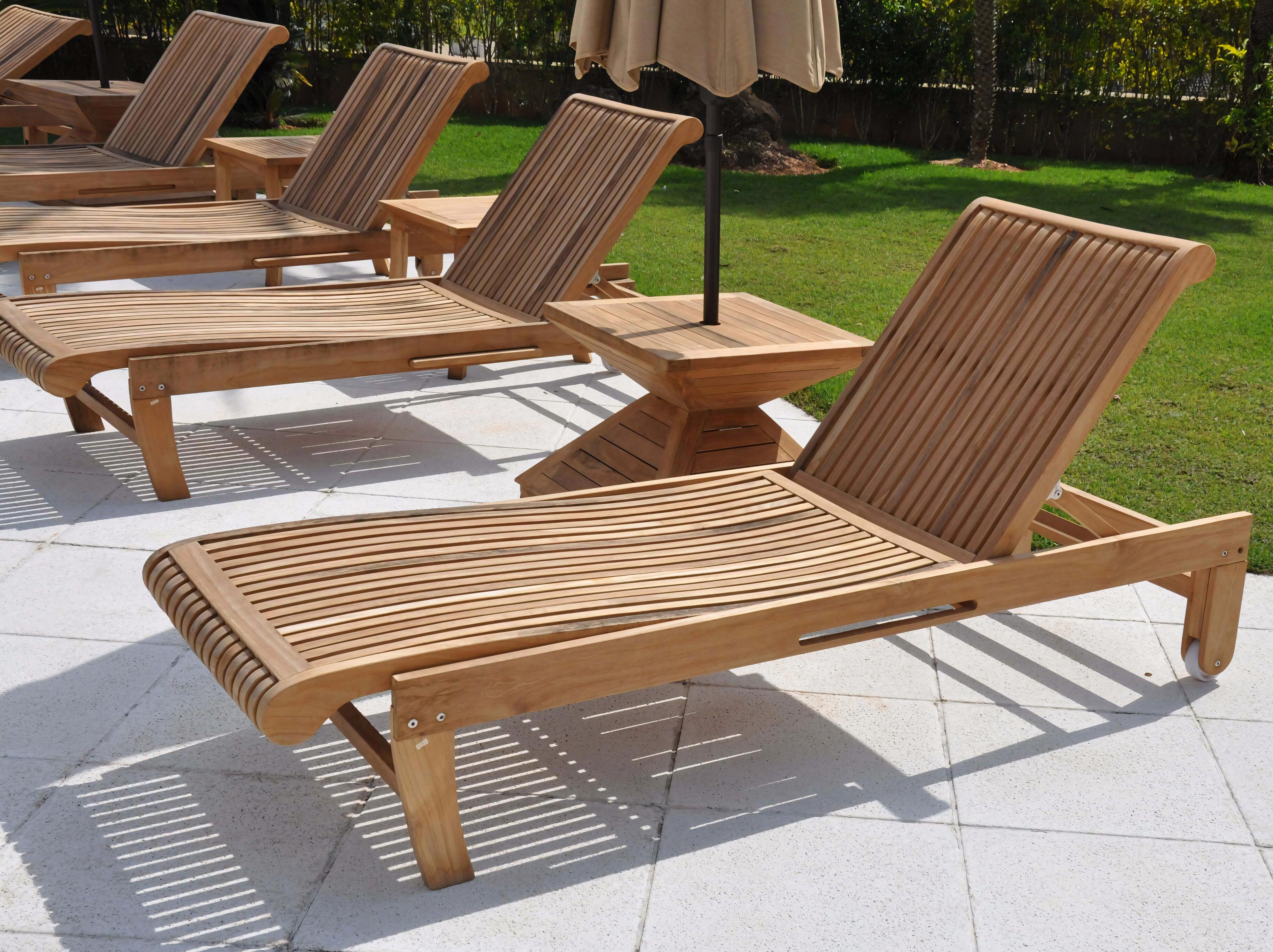 Teak Smith Giva Multi Position Sun Chaise Lounger Steamer with slide out Tray