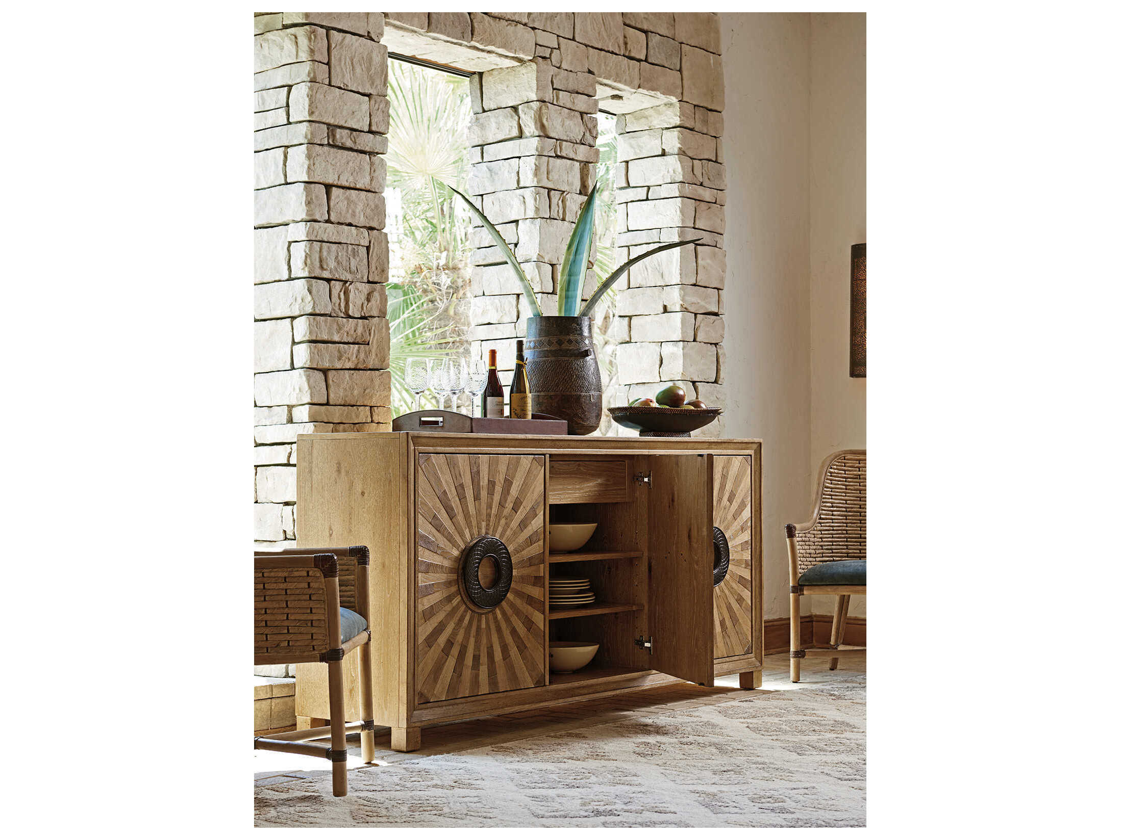 Tommy Bahama Los Altos Viceroy 79" Sideboard