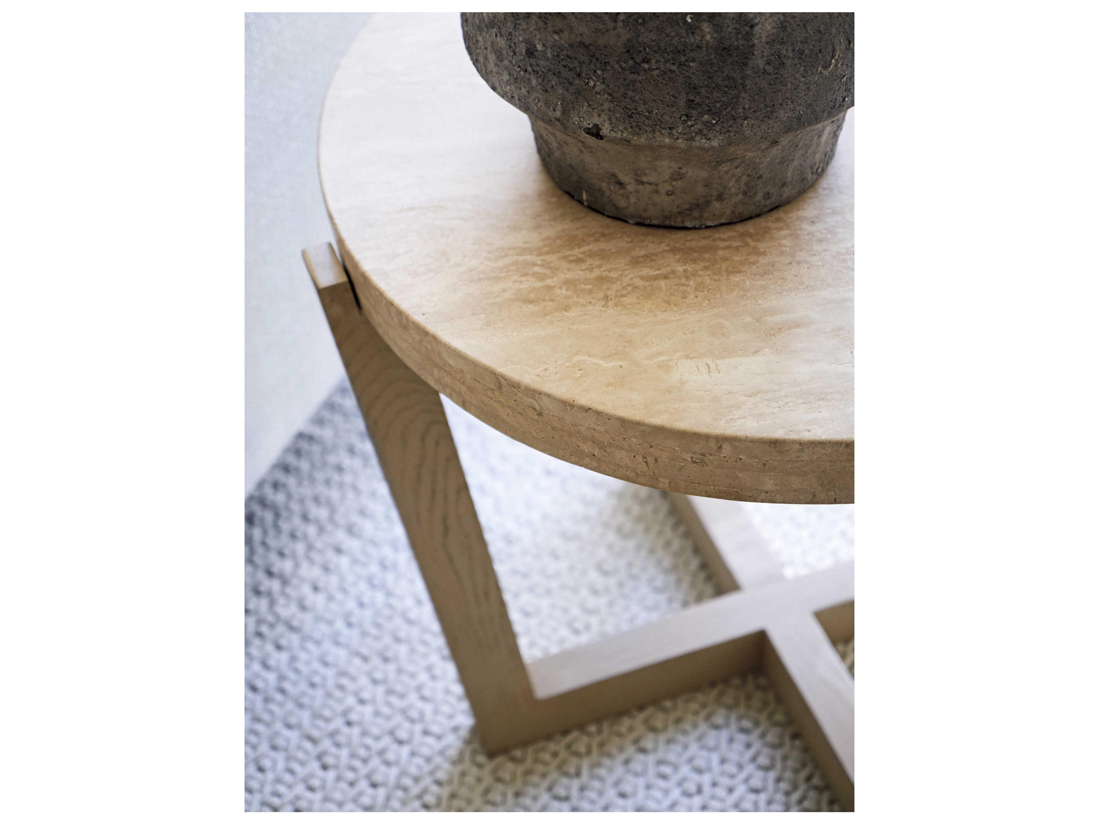 Tommy Bahama Sunset Key Shasta Round End Table