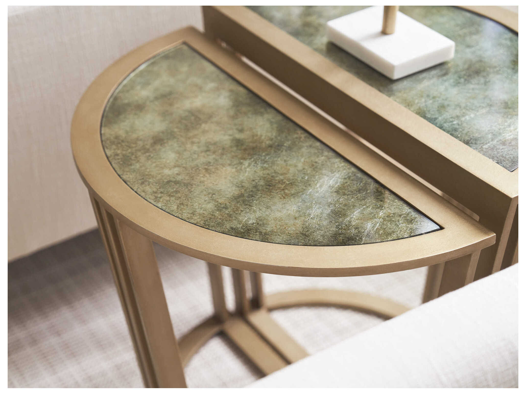 Tommy Bahama Sunset Key Brooke Bunching Round End Table