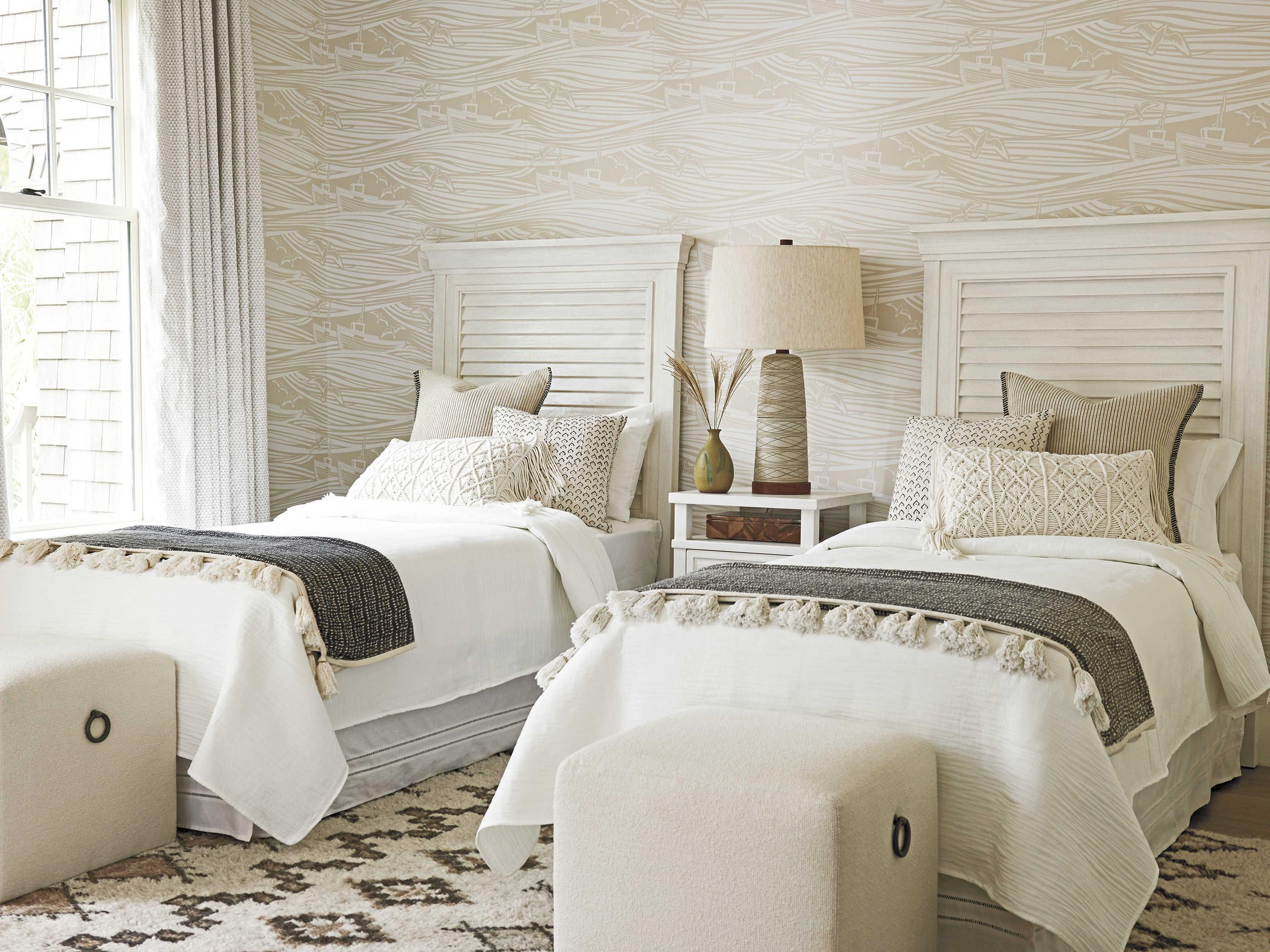 Tommy Bahama Ocean Breeze Ottoman