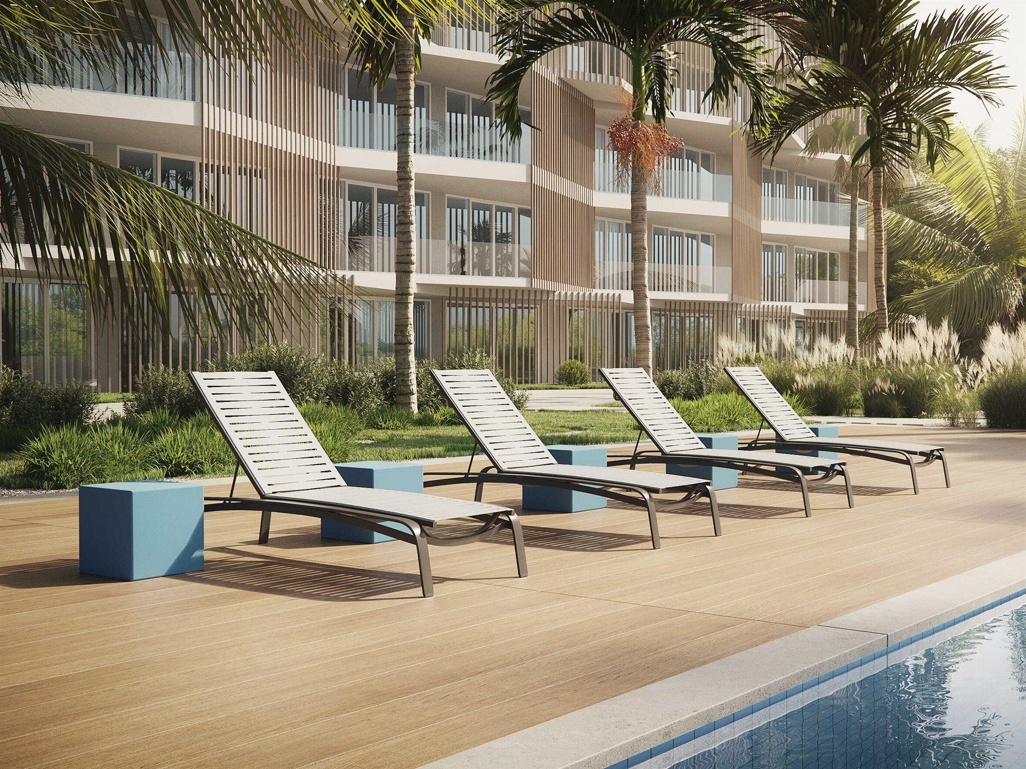 Tropitone Laguna Beach EZ Span Ribbon Aluminum Outdoor Lounge Set