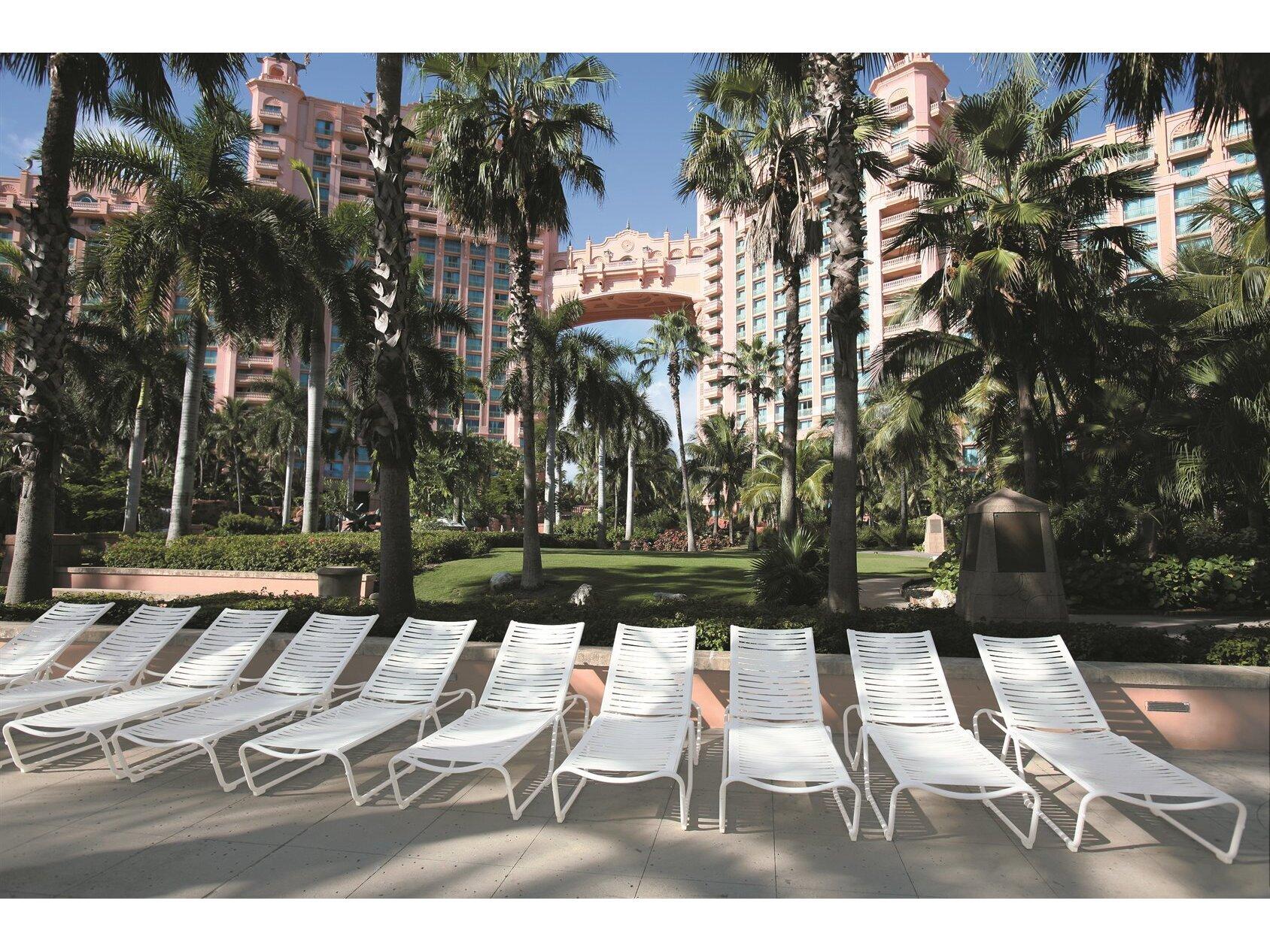 Tropitone Millennia Ribbon Segment Aluminum Lounge Set