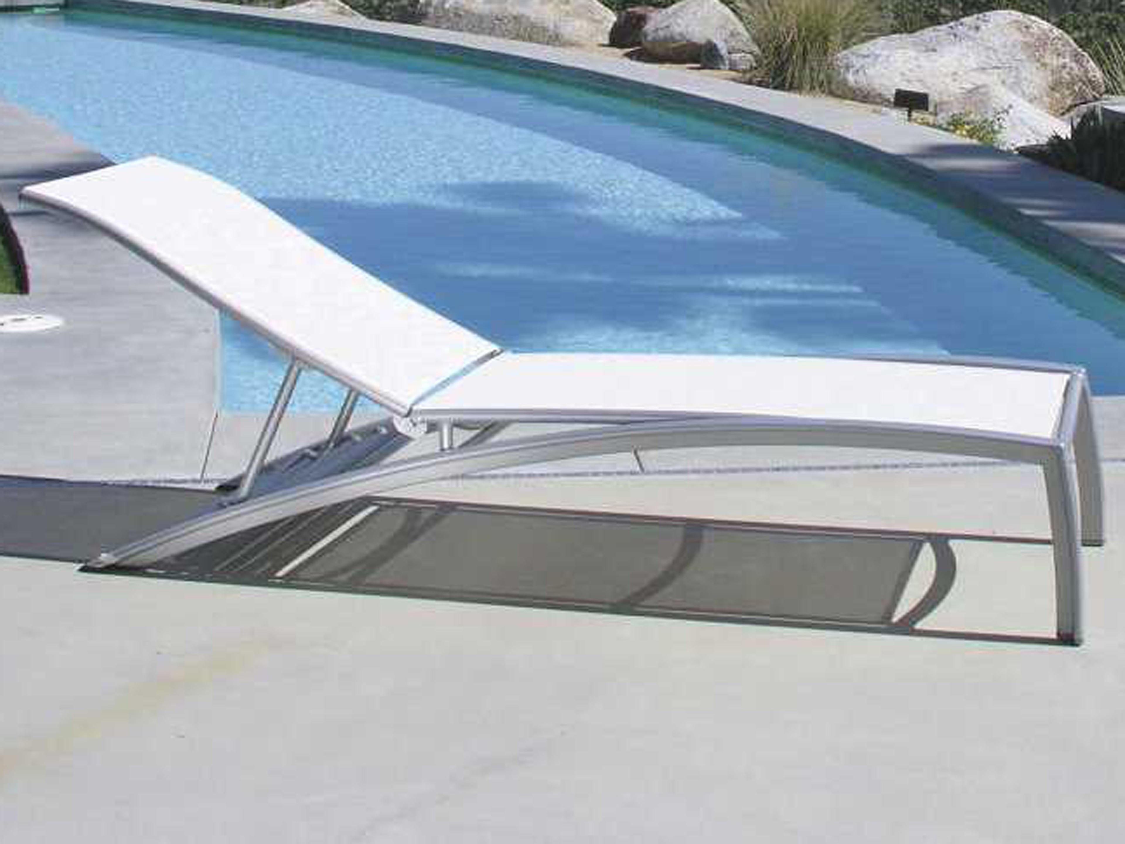 Tropitone South Beach Relaxed Sling Aluminum Patio Lounge Set