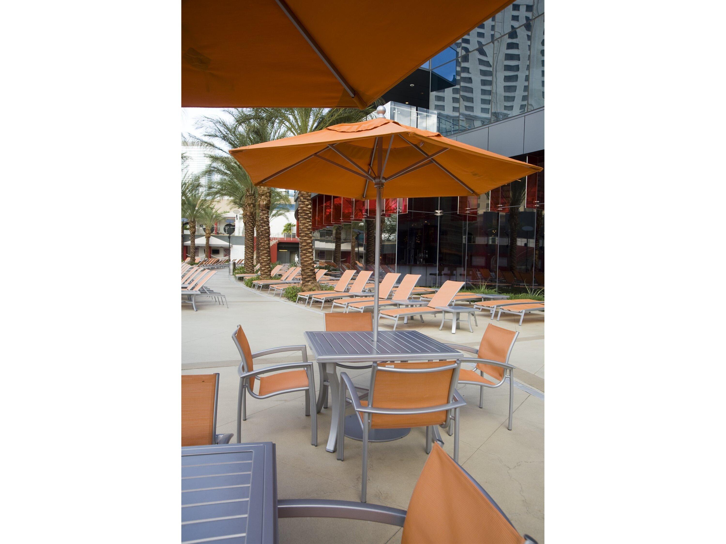 Tropitone South Beach Relaxed Sling Aluminum Dining Set