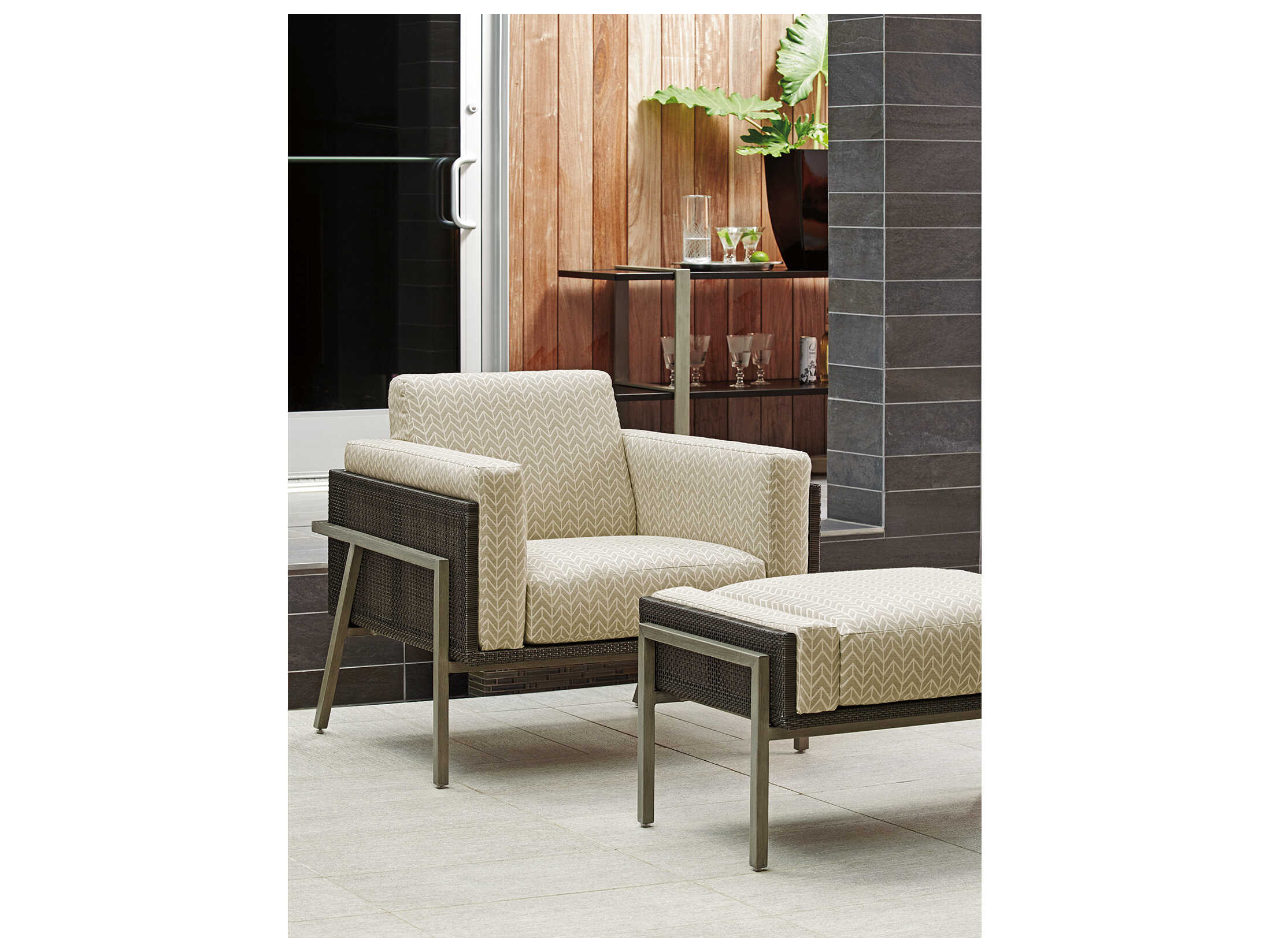 Tommy Bahama Outdoor Del Mar Cast Aluminum Ottoman