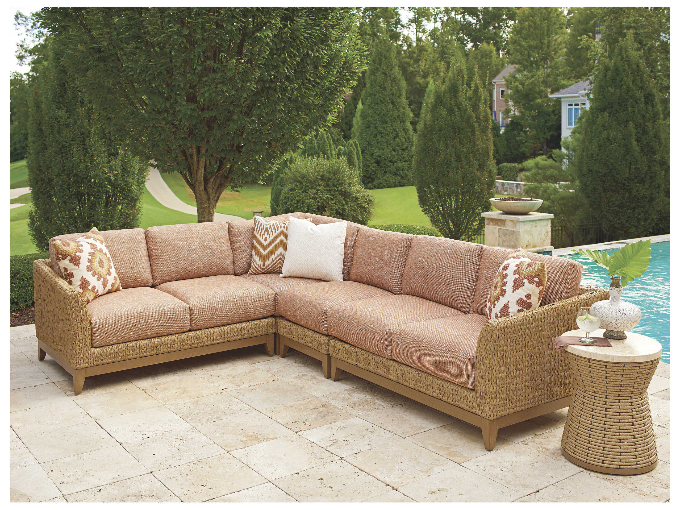 Tommy Bahama Outdoor Los Altos Valley View Wicker Sectional Lounge Set